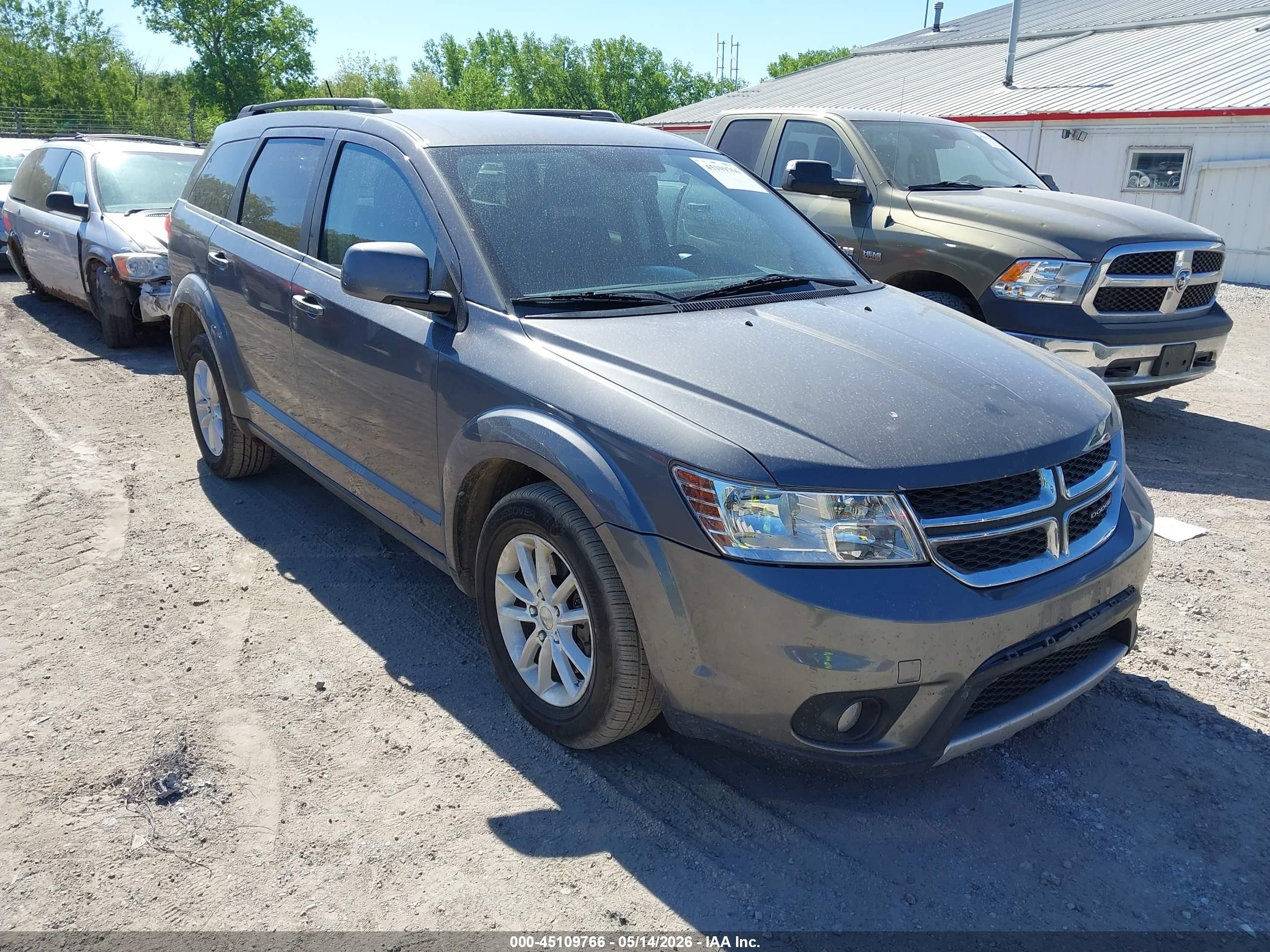 2013 Dodge Journey SXT, VIN 3C4PDDBG2DT579201 — Rear end