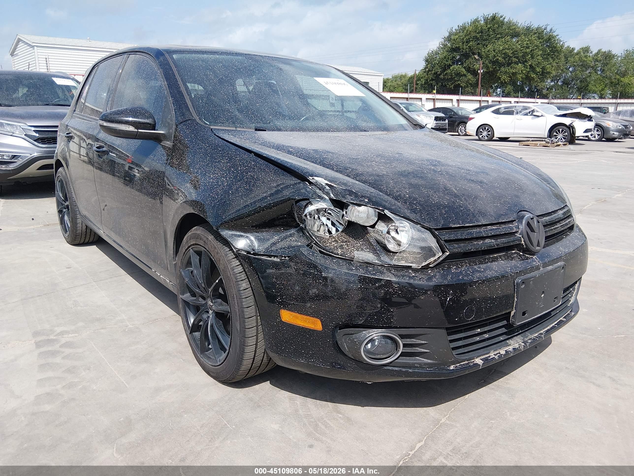 2013 Volkswagen Golf TDI, VIN WVWDM7AJ6DW134357 — Front end