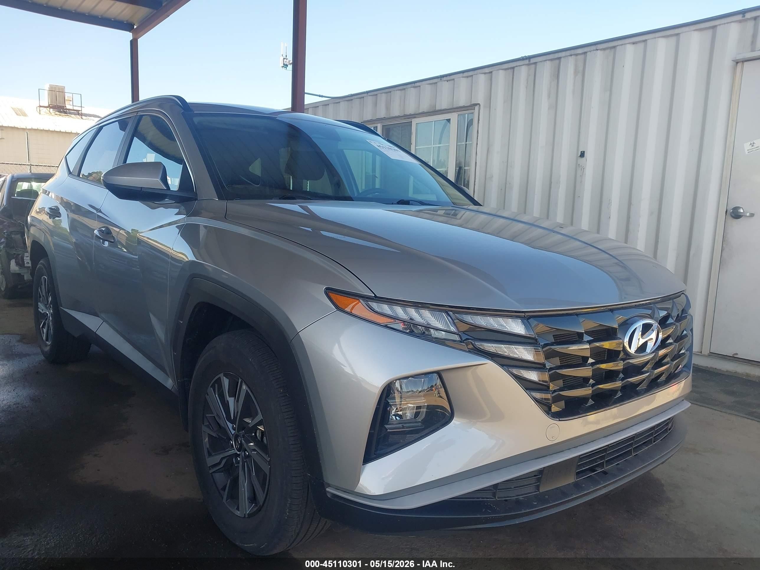 2024 Hyundai Tucson Blue, VIN KM8JBCD13RU227493 — Rear end