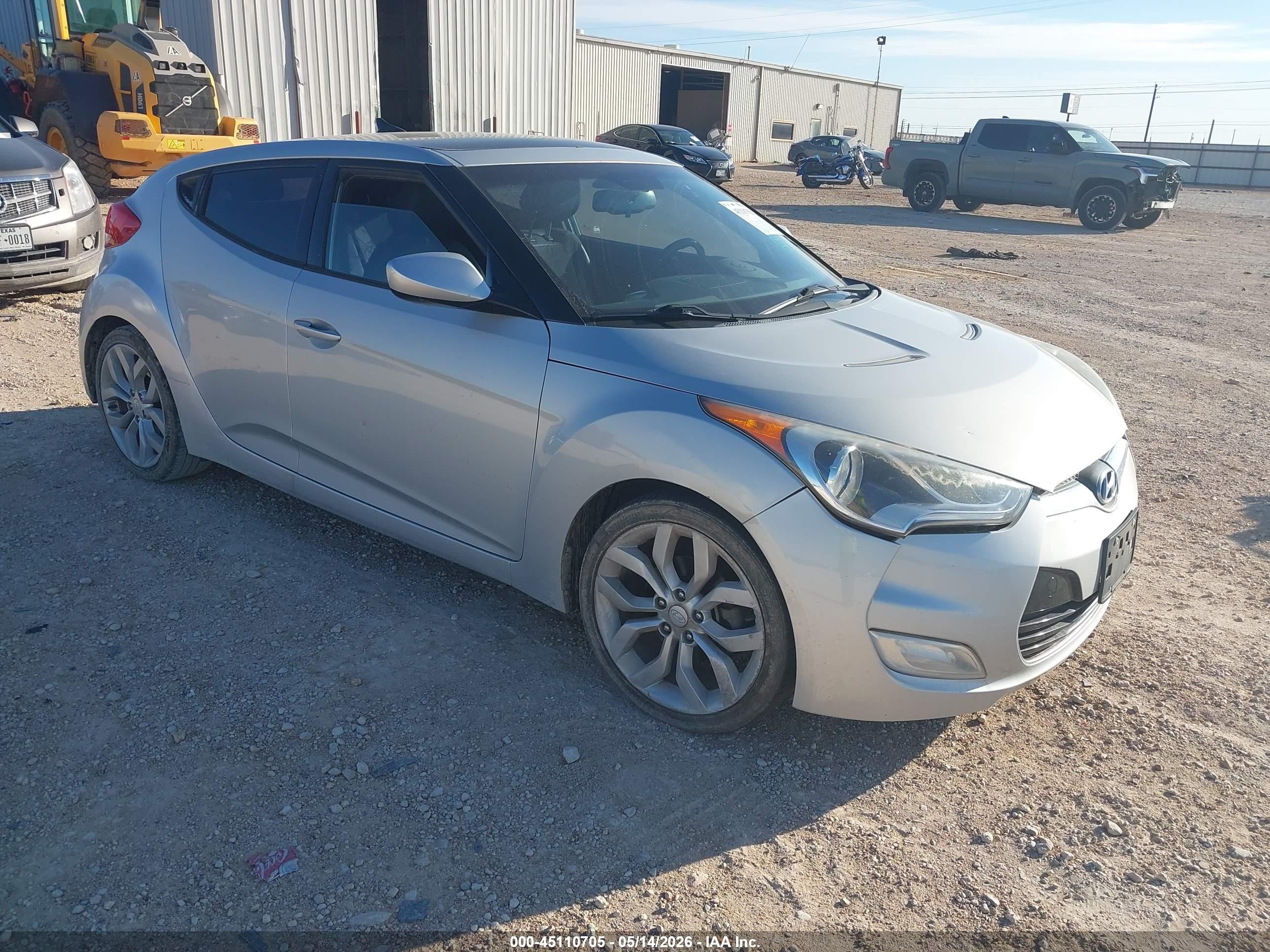 2013 Hyundai Veloster w/Gray Int, VIN KMHTC6AD4DU152494 — Fresh water flood