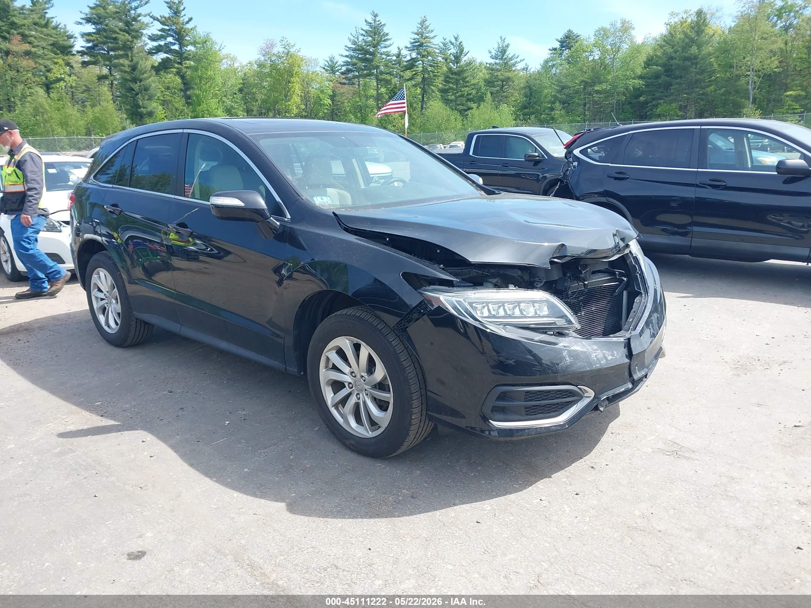 2017 Acura RDX Technology, VIN 5J8TB4H51HL001958 — Front end
