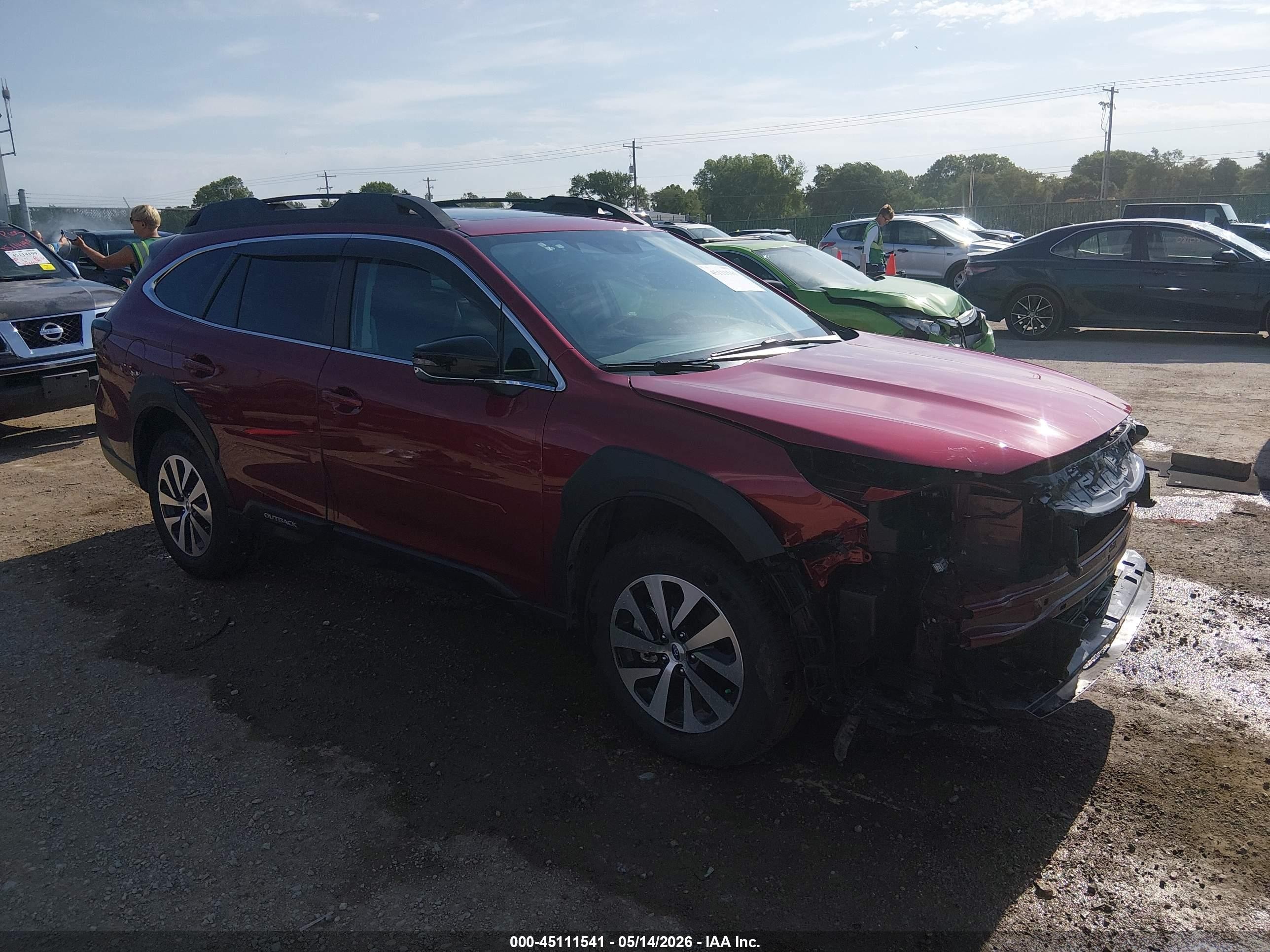2025 Subaru Outback Premium, VIN 4S4BTAFC6S3206038 — Front end