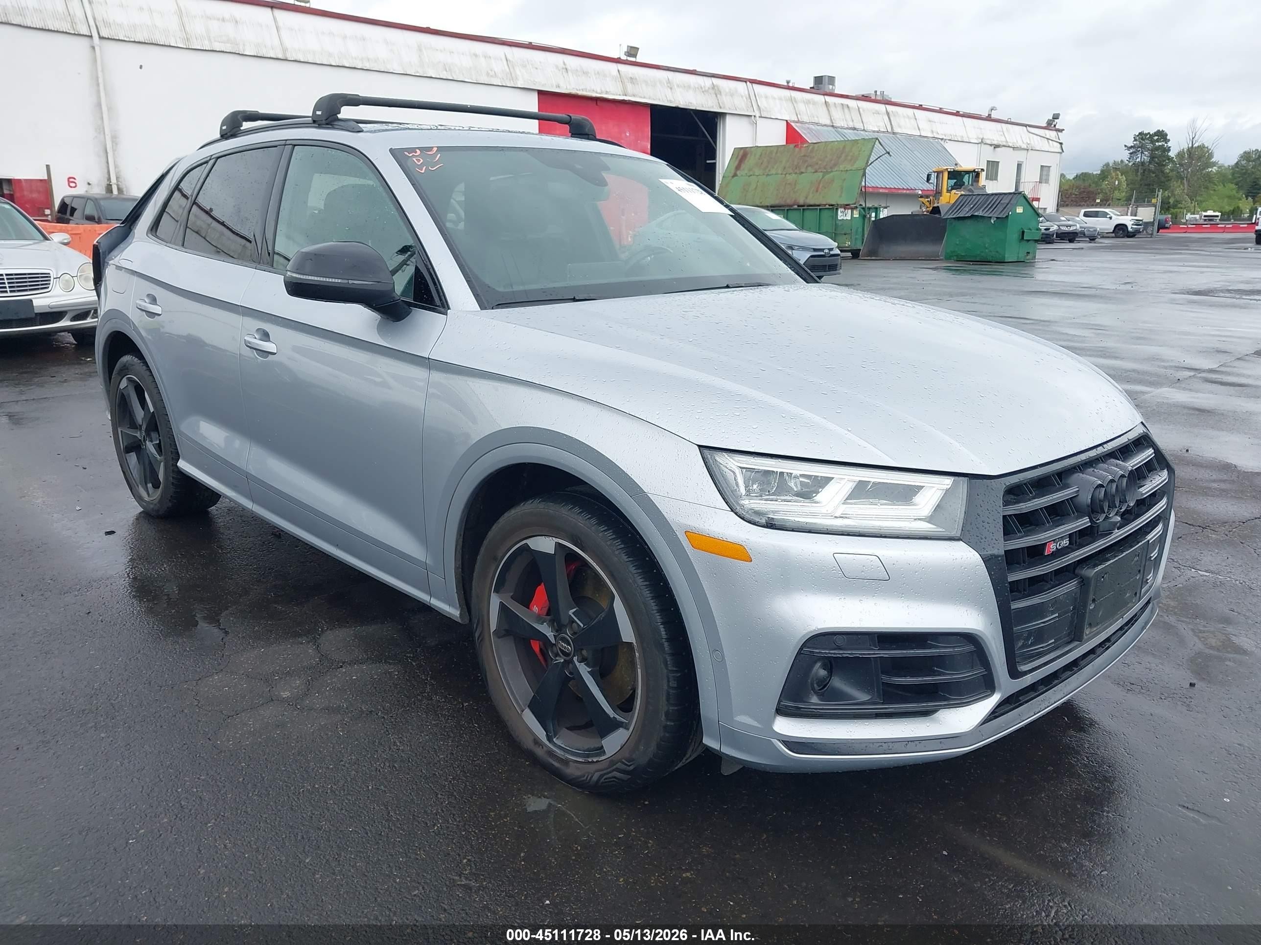 2019 Audi SQ5 Prestige, VIN WA1C4AFY9K2098418 — Зад