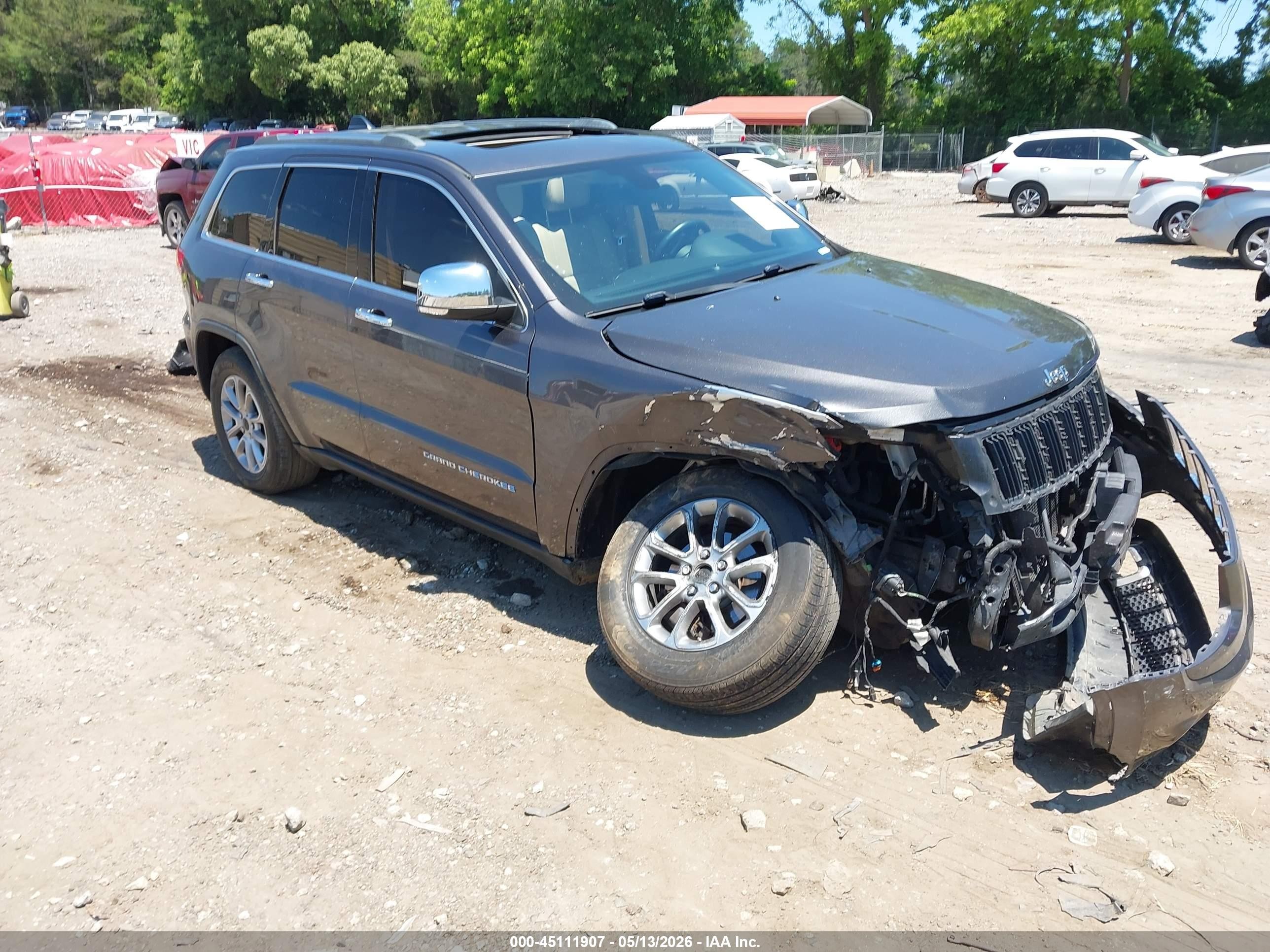 2016 Jeep Grand Cherokee Limited, VIN 1C4RJFBGXGC405986 — Front end
