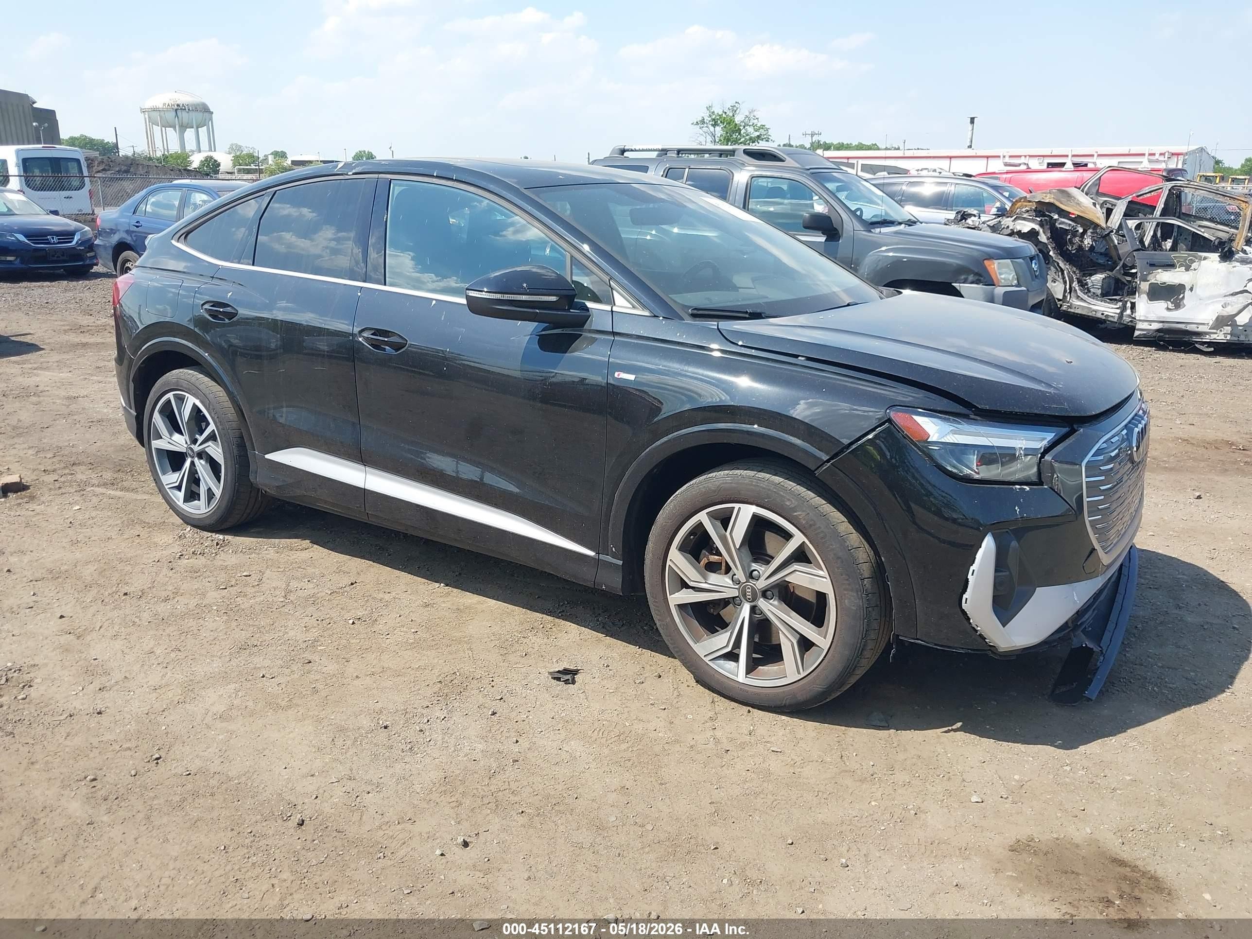 2024 Audi Q4 e-tron Sportback Premium, VIN WA12UBFZ0RP043055 — Крыша