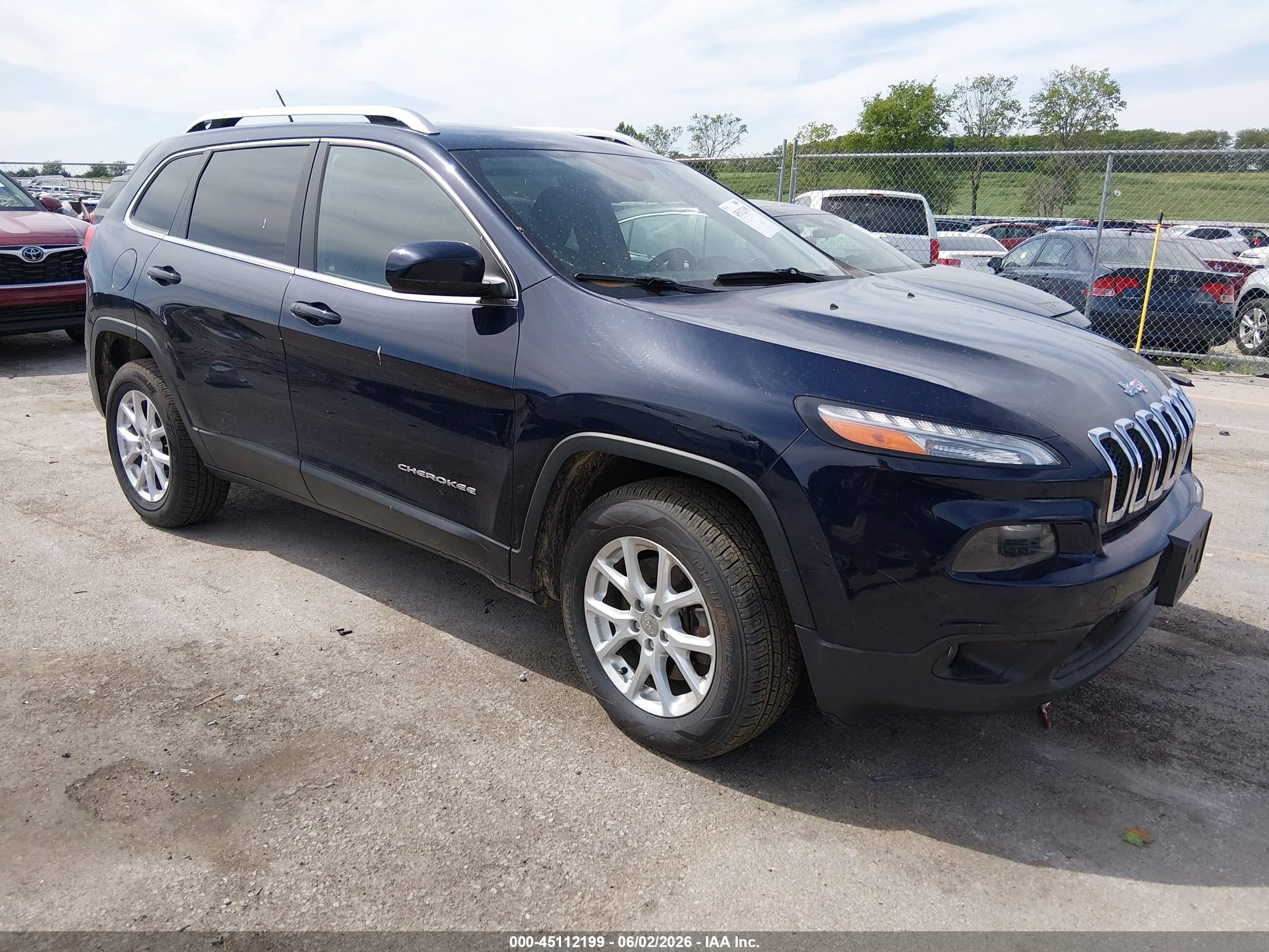 2014 Jeep Cherokee Latitude, VIN 1C4PJMCS4EW214638 — Град