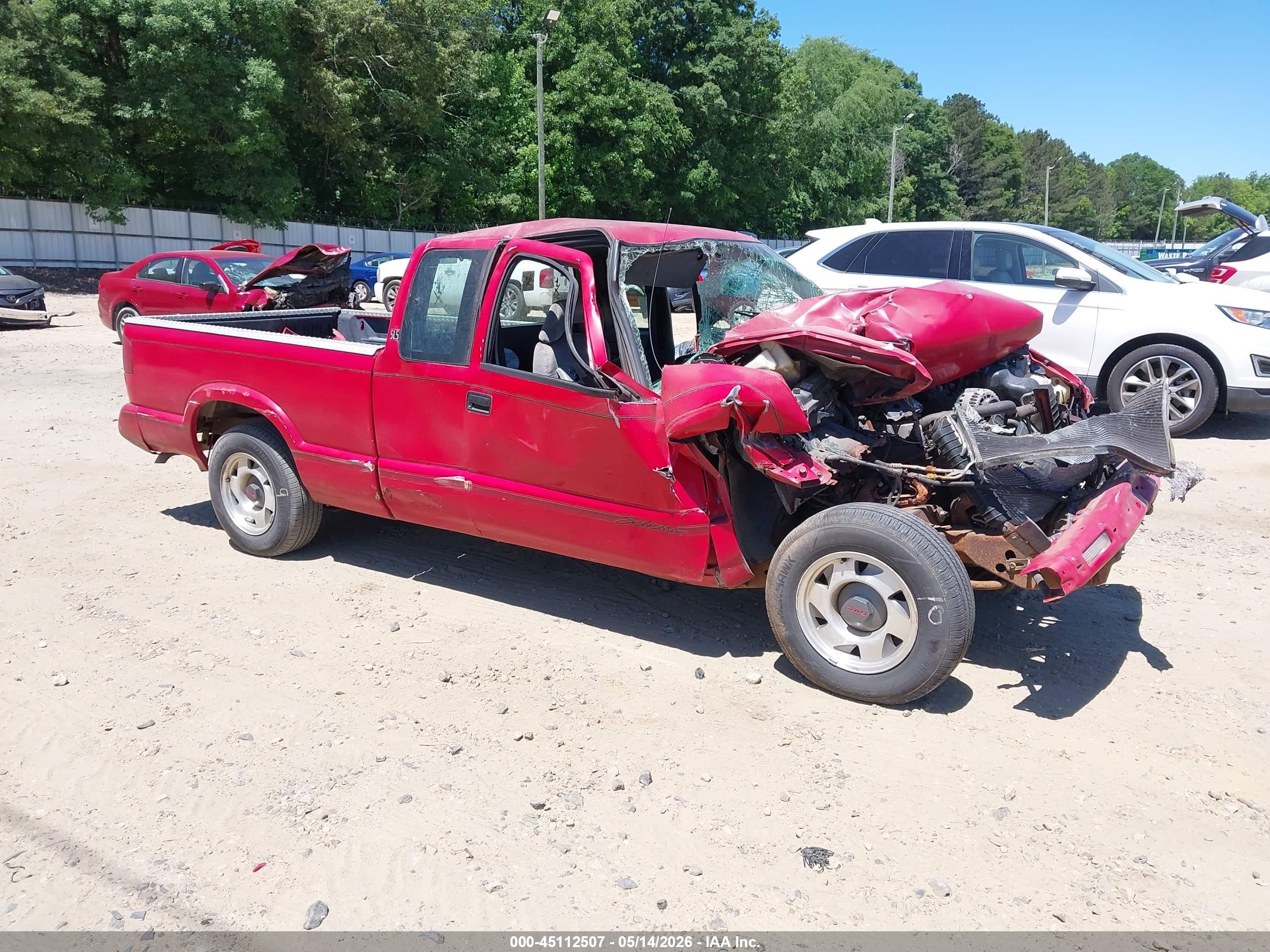 1995 GMC Sonoma SLS, VIN 1GTCS19Z3S8509275 — Перед