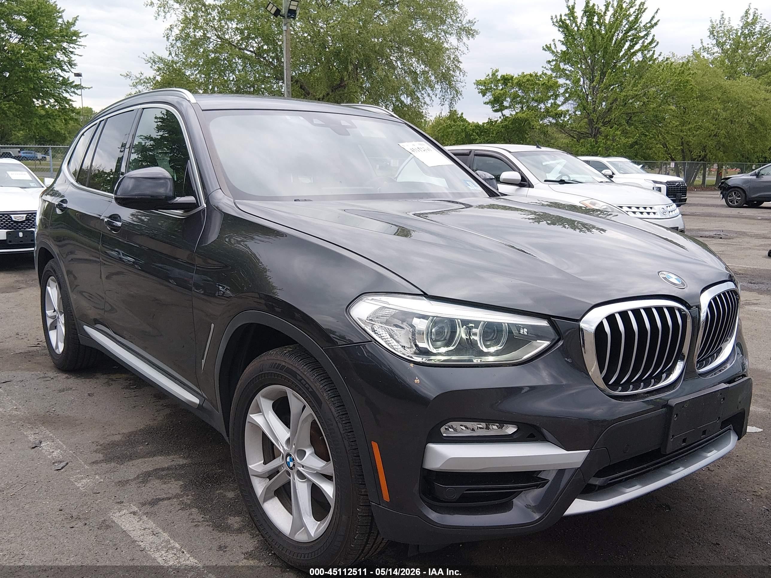 2019 BMW X3 xDrive30i, VIN 5UXTR9C55KLD93723 — Front end