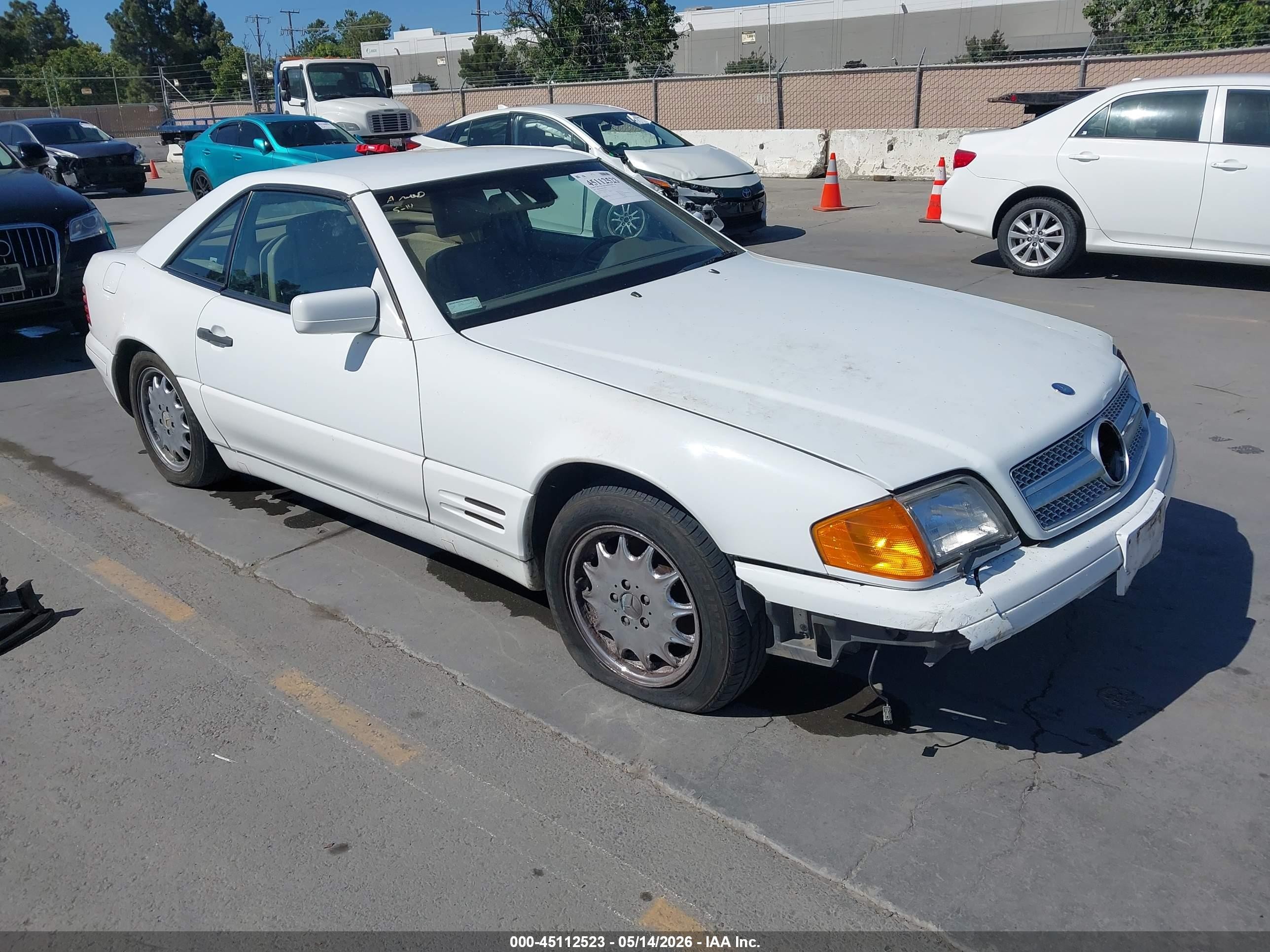 1997 Mercedes-Benz SL 500, VIN WDBFA63F4VF149119 — Normal wear