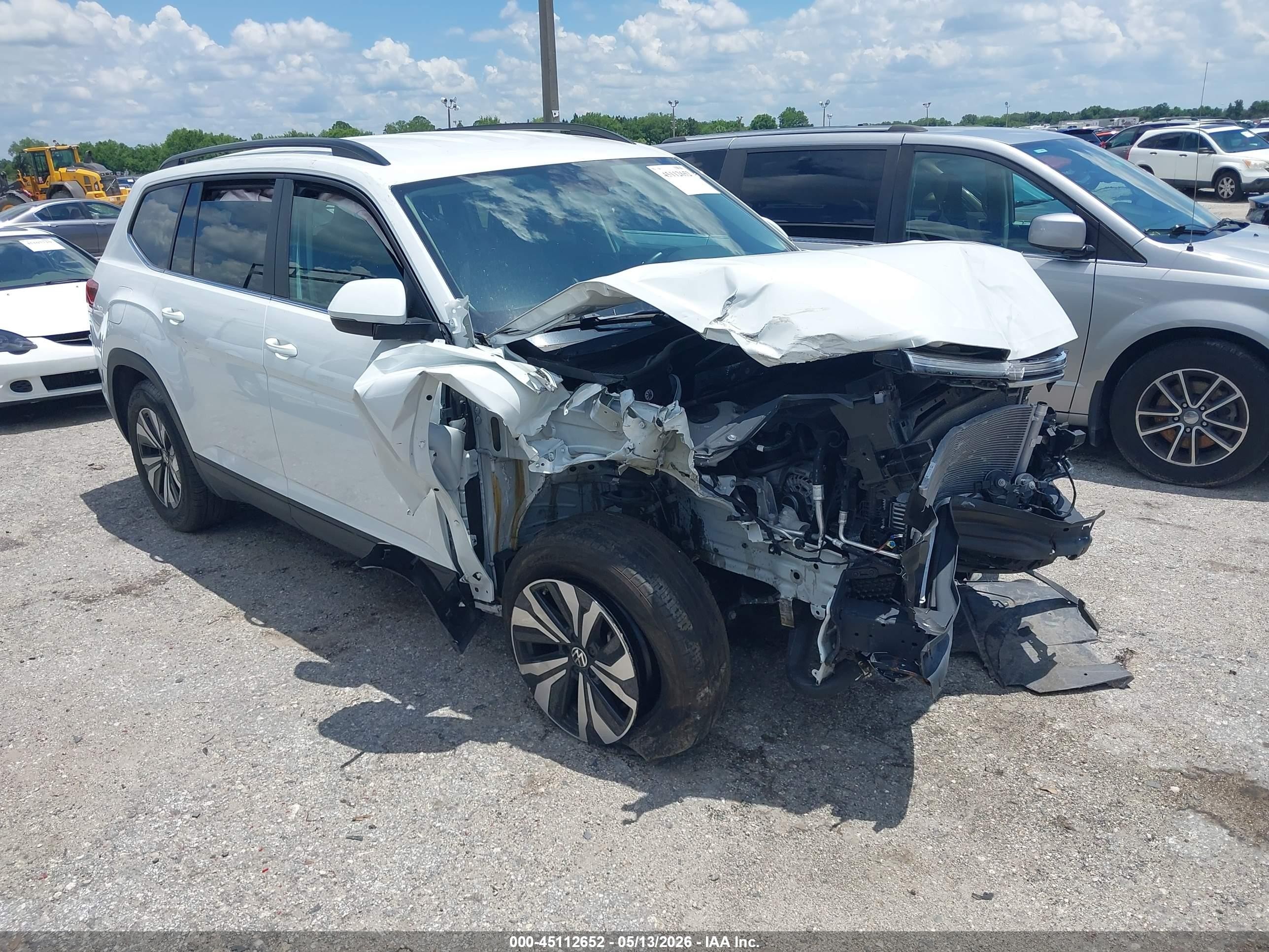 2024 Volkswagen Atlas SE, VIN 1V2DR2CA1RC573796 — Normal wear
