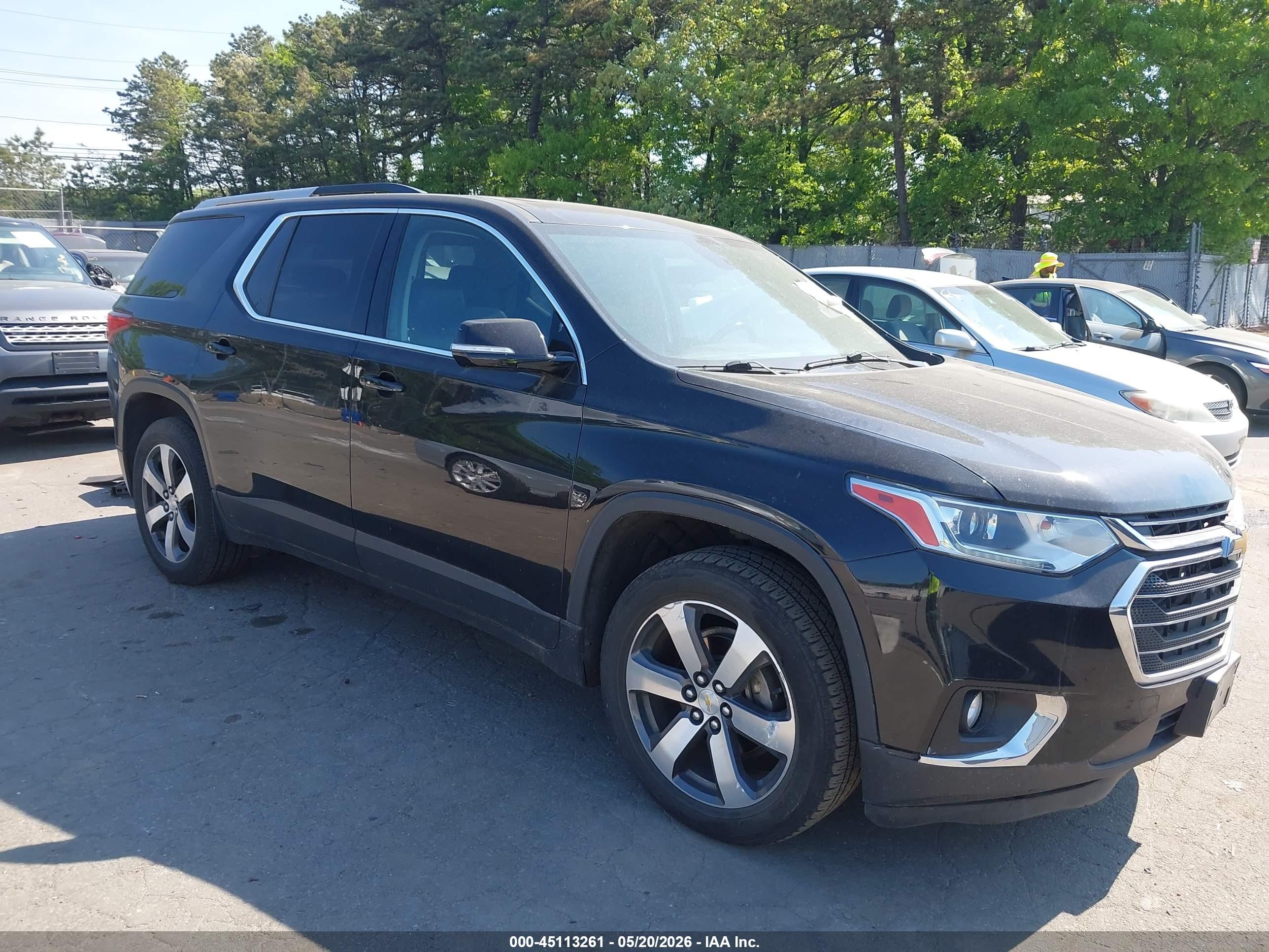 2018 Chevrolet Traverse LT, VIN 1GNEVHKW2JJ229208 — Rear end