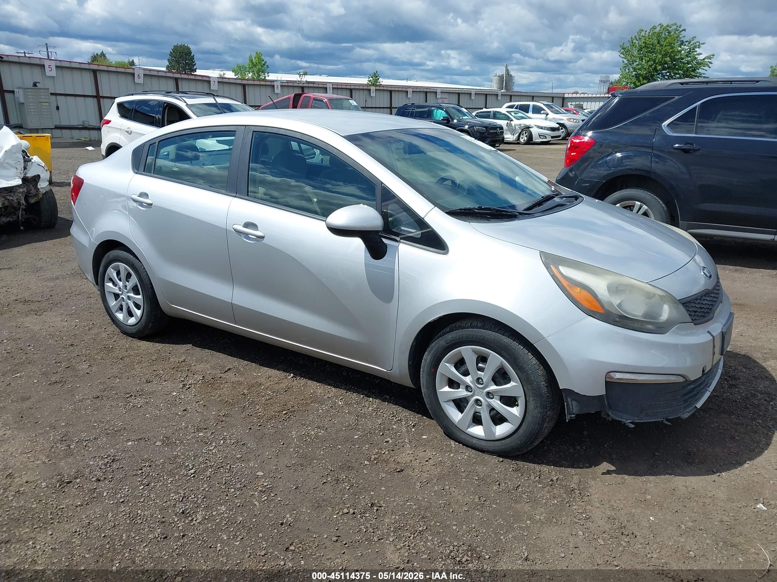 2016 Kia Rio LX, VIN KNADM4A39G6697212 — Front end