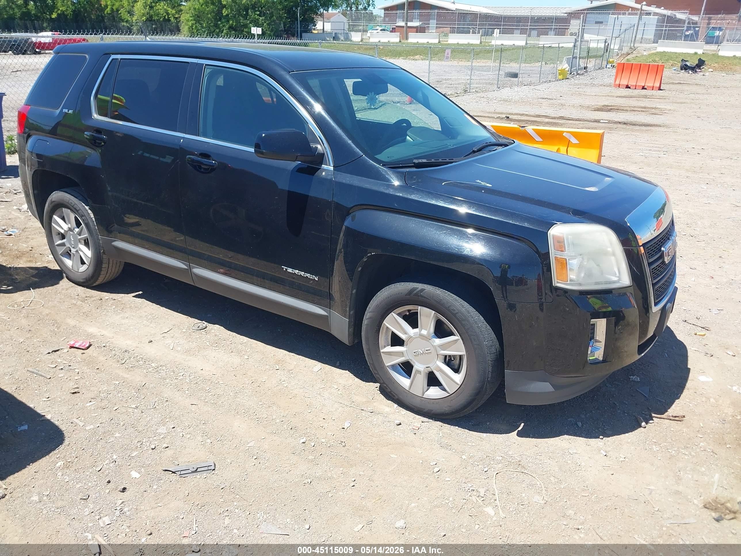 2011 GMC Terrain SLE-1, VIN 2CTALMEC1B6212264 — Normal wear