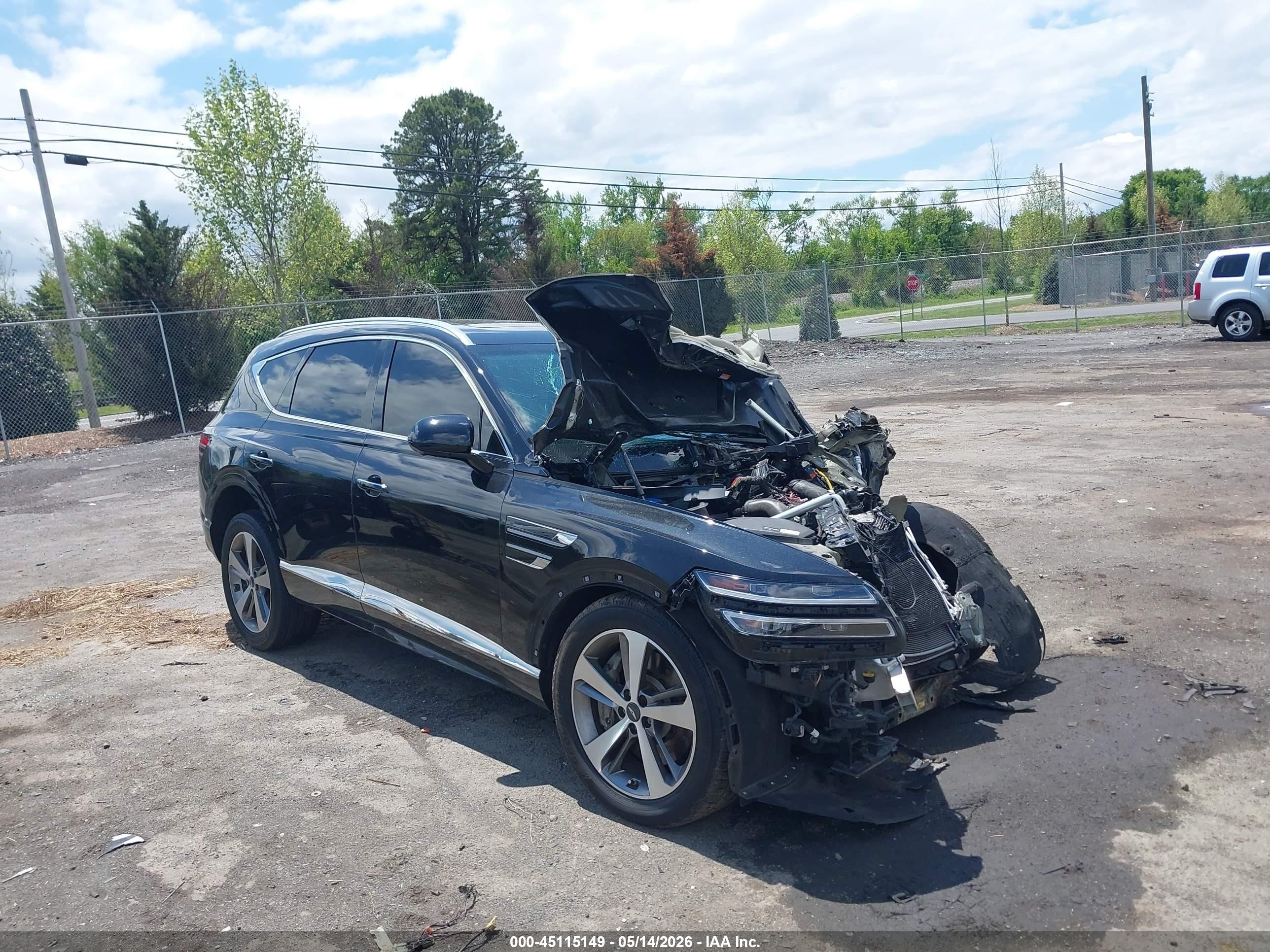 2021 Genesis GV80, VIN KMUHCESC2MU070528 — Front end