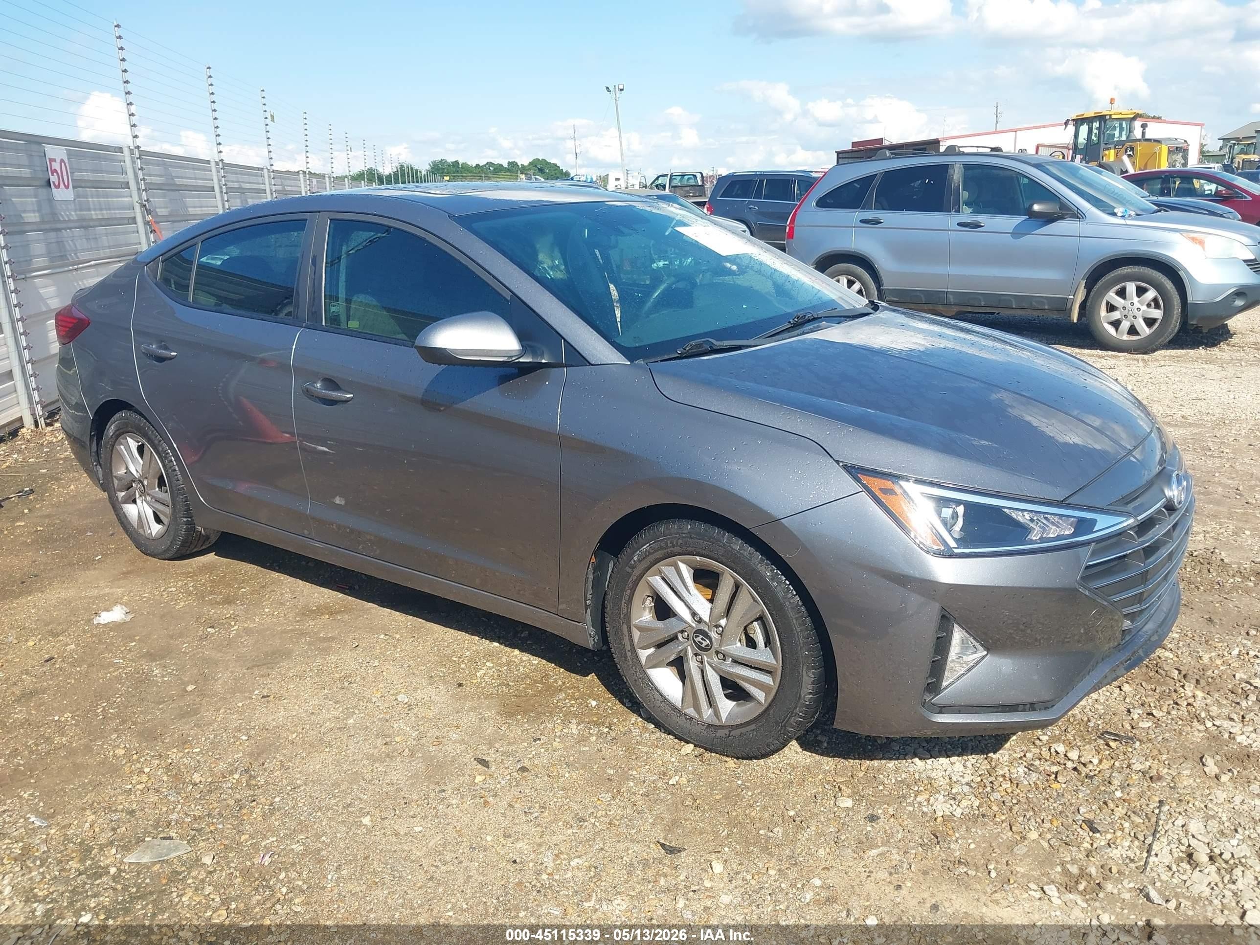 2019 Hyundai Elantra SEL, VIN KMHD84LF2KU818922 — Side