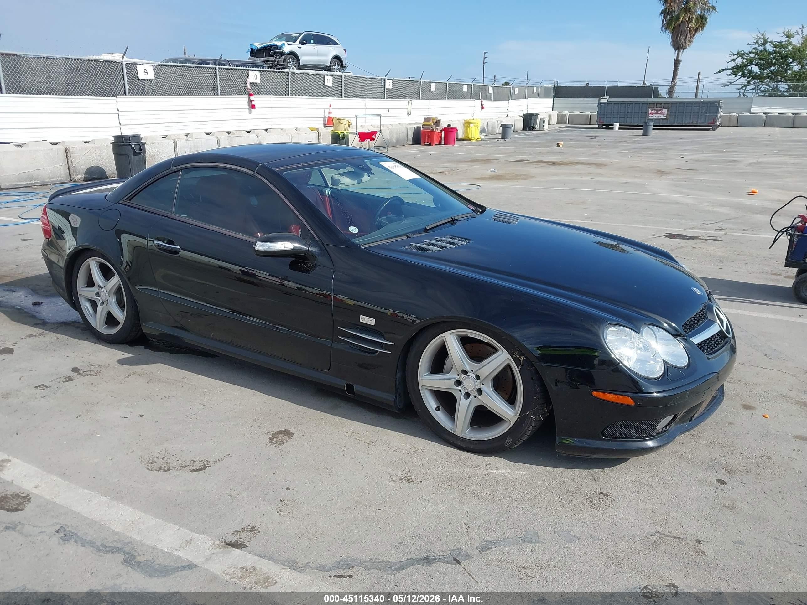 2006 Mercedes-Benz SL 500, VIN WDBSK75F36F115625 — Normal wear