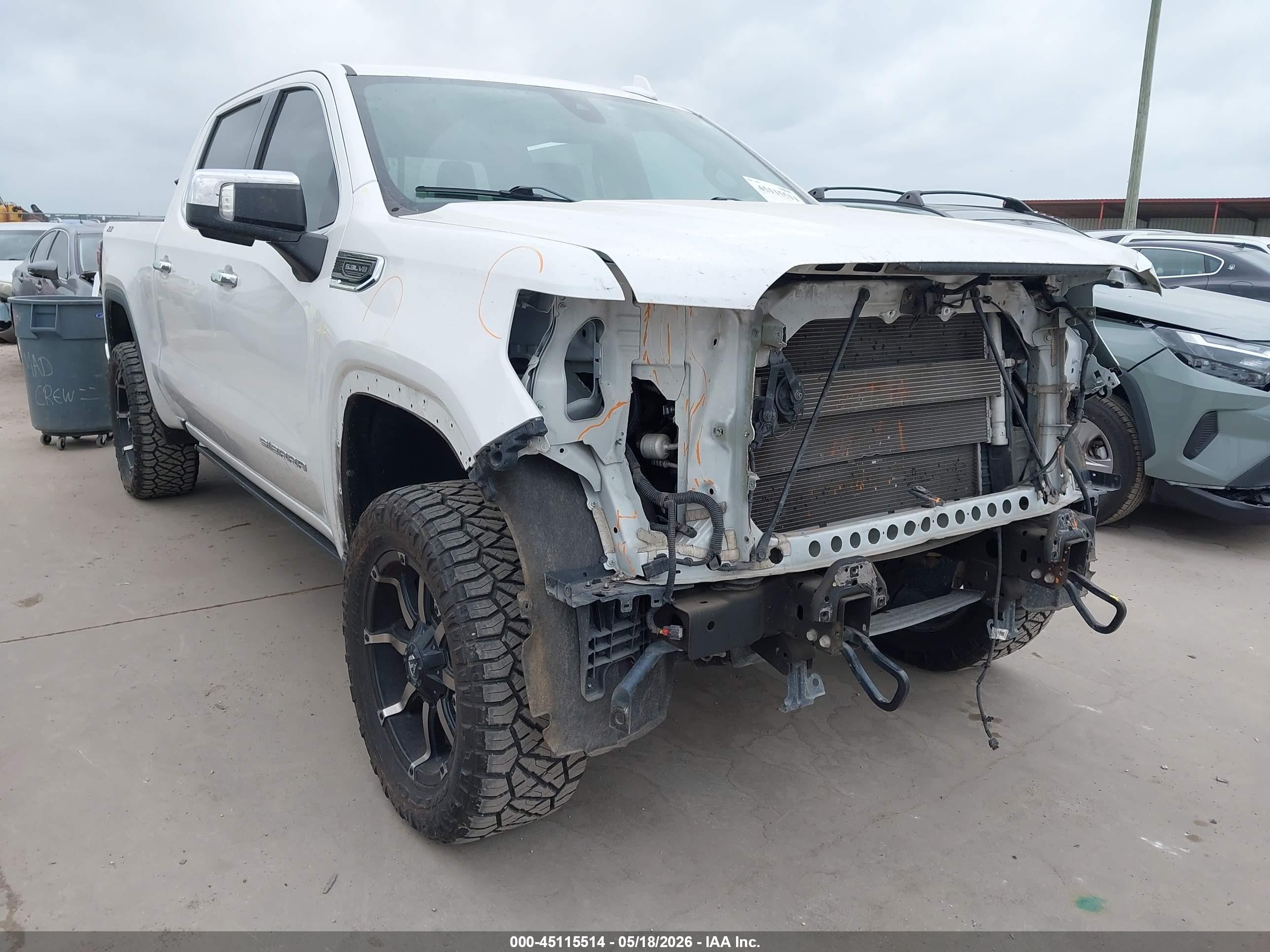 2019 GMC Sierra 1500 SLT, VIN 3GTU9DED2KG165430 — Front end