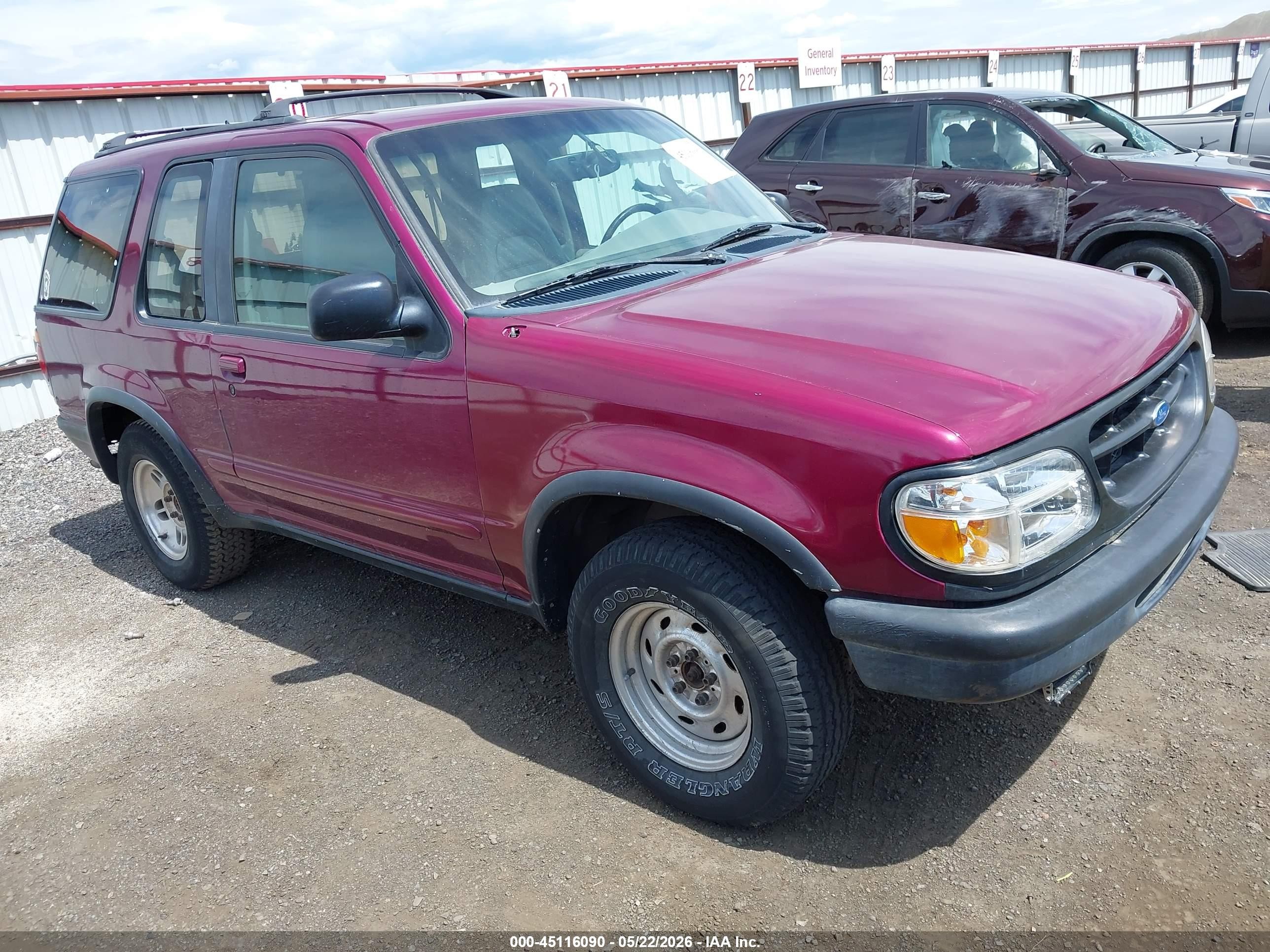 1996 Ford Explorer XL, VIN 1FMCU24X6TUD76263 — Normal wear