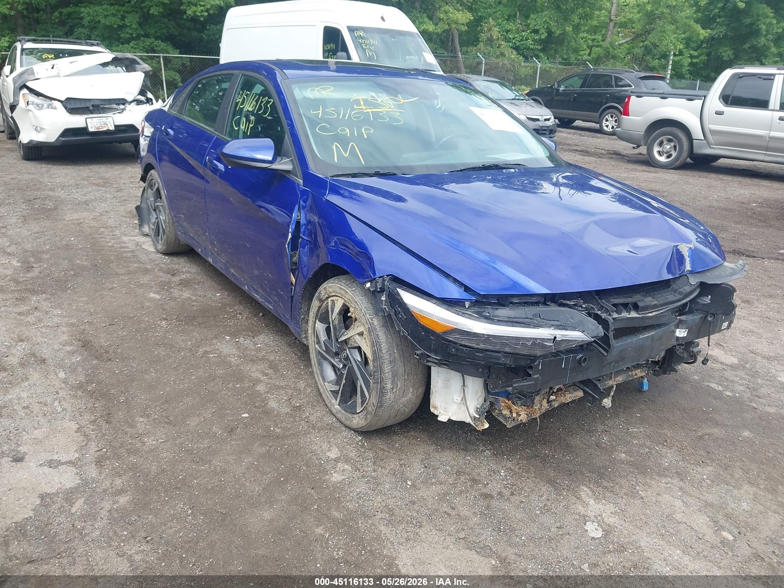 2024 Hyundai Elantra SEL, VIN KMHLS4DG1RU771140 — Front end