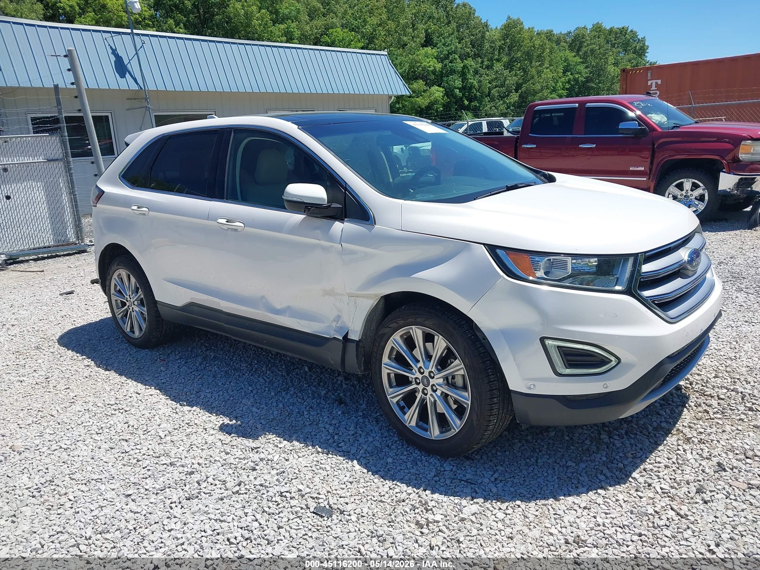2017 Ford Edge Titanium, VIN 2FMPK4K93HBC10285 — Front end