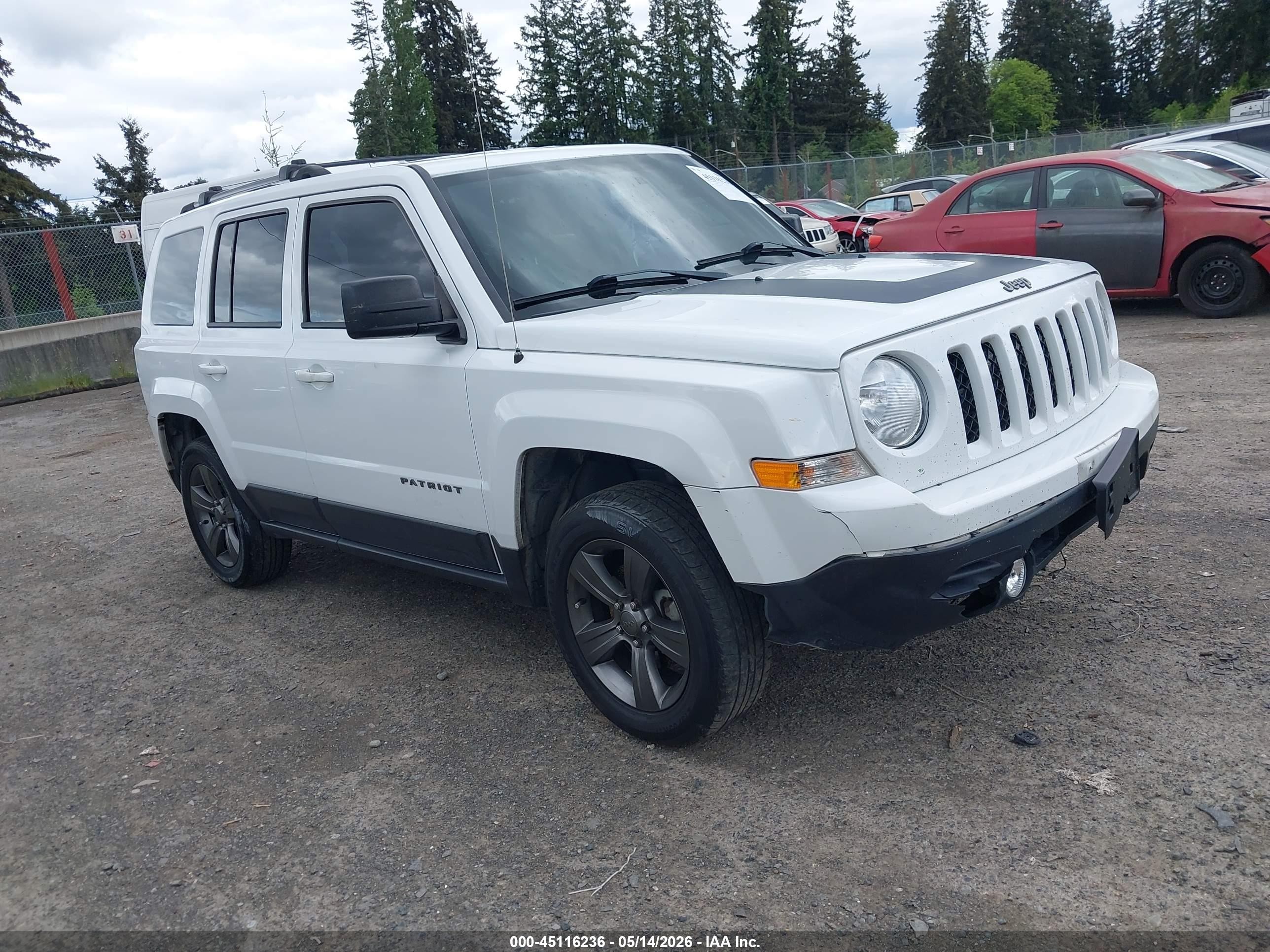 2017 Jeep Patriot Sport, VIN 1C4NJPBA2HD202652 — Front end
