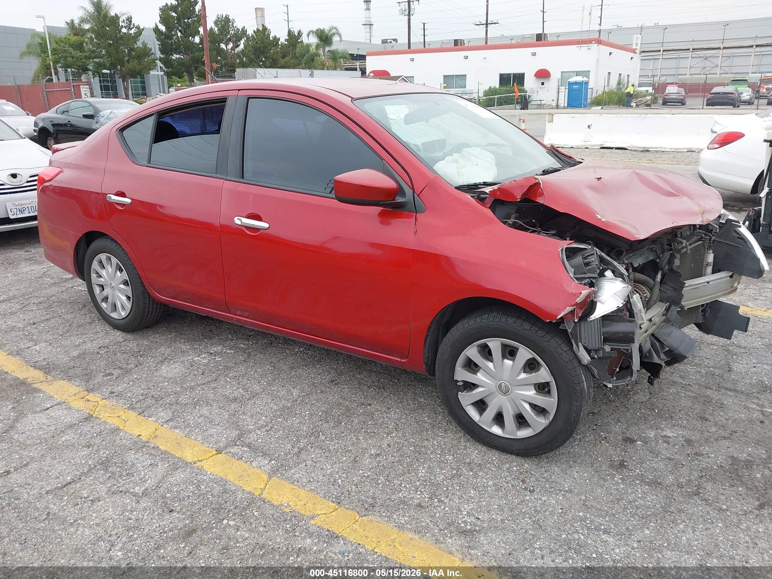 2015 Nissan Versa S, VIN 3N1CN7APXFL892307 — Front end