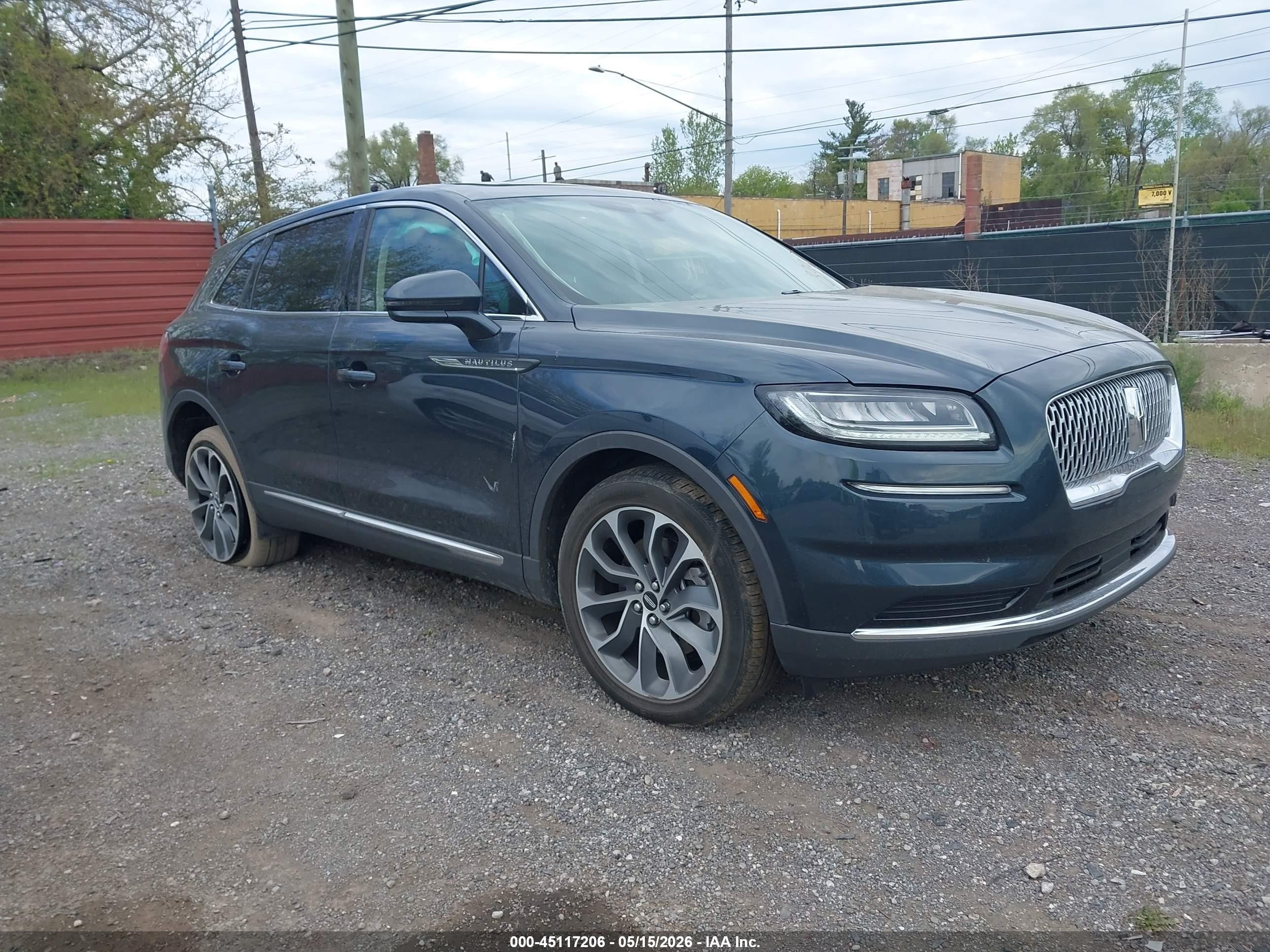 2023 Lincoln Nautilus Reserve, VIN 2LMPJ8K9XPBL03995 — Rear end