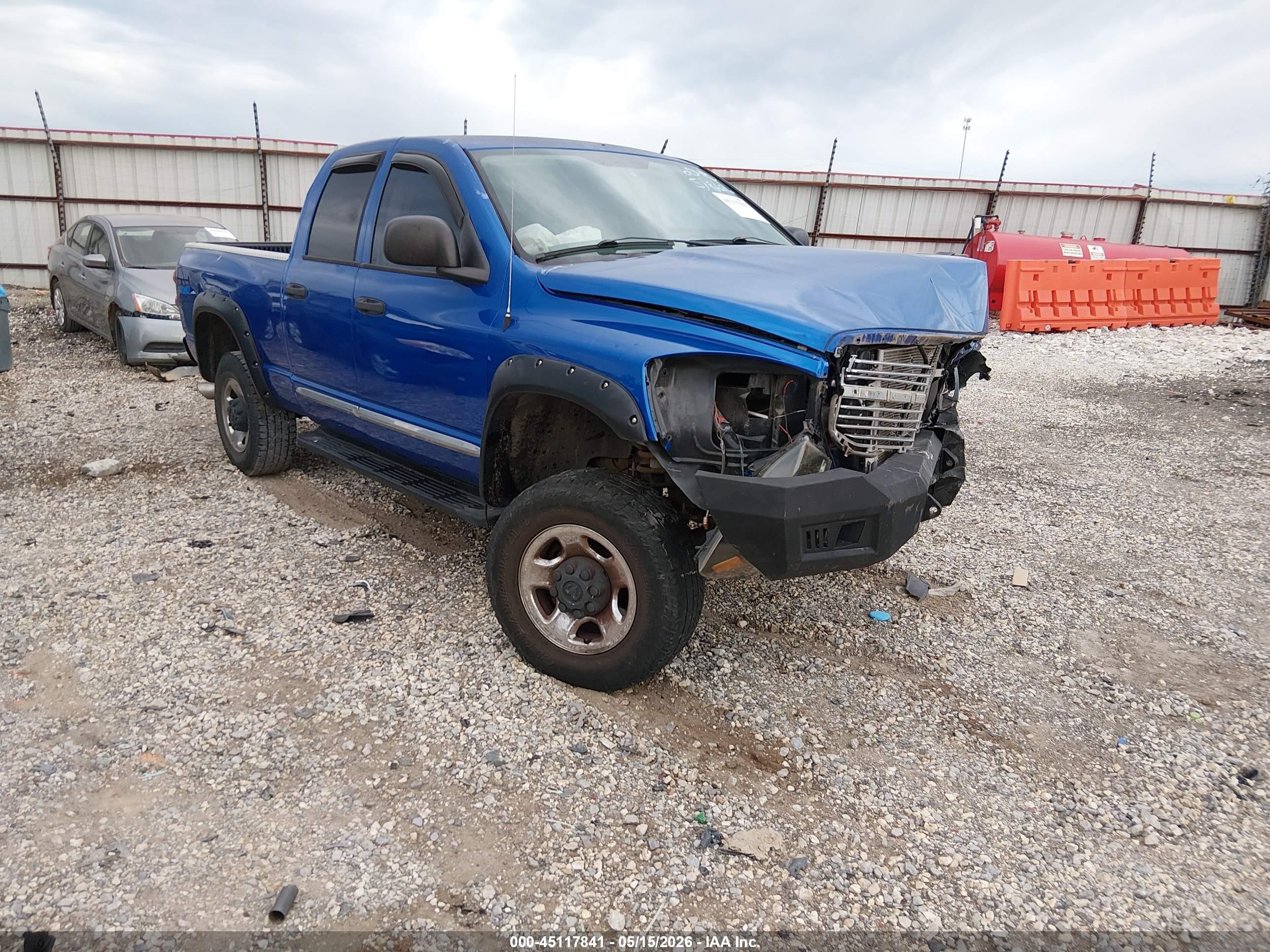 2007 Dodge RAM, VIN 1D3KS28CX7J546040 — Front end