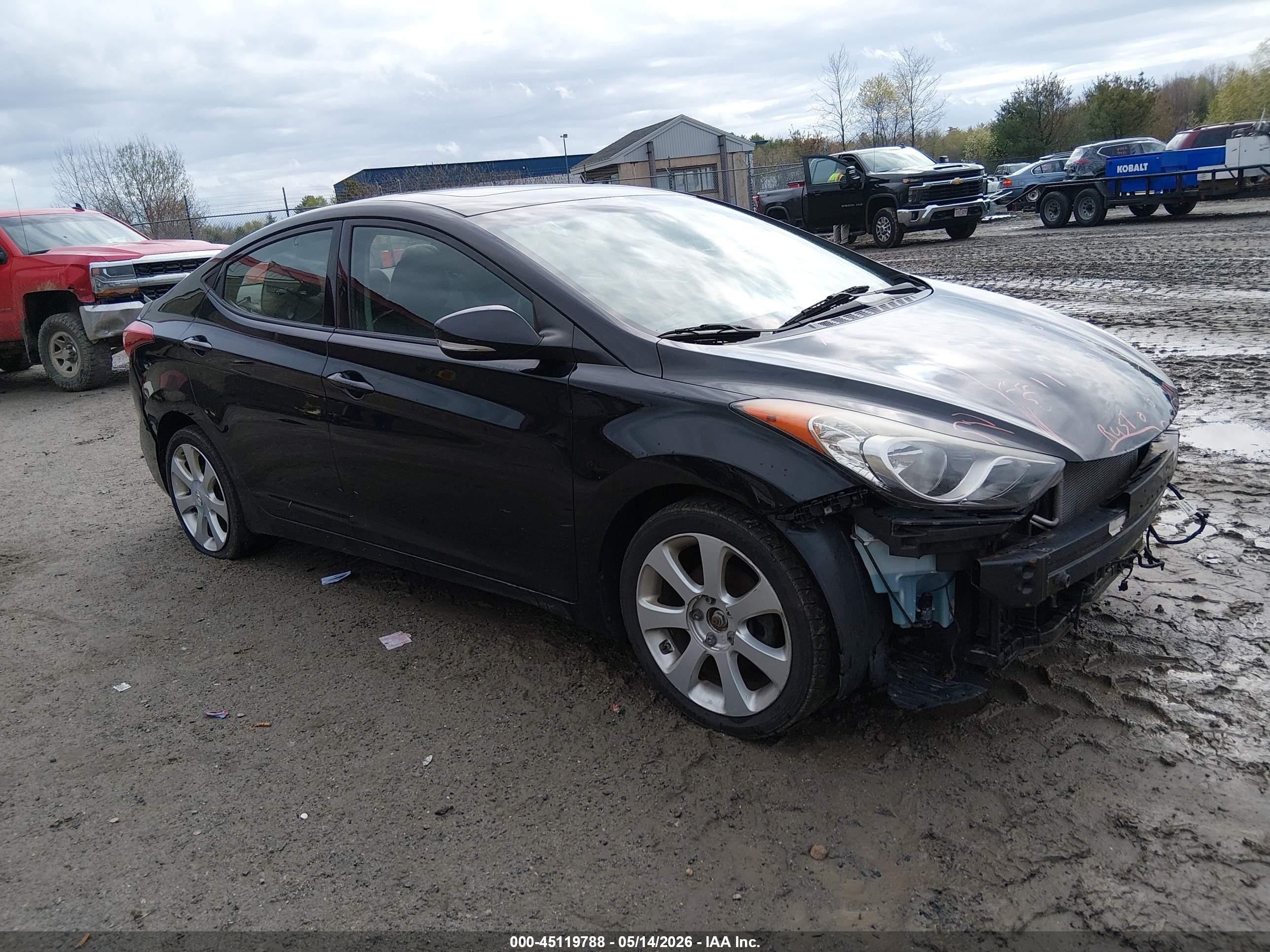 2013 Hyundai Elantra GLS, VIN 5NPDH4AE4DH386300 — Front end