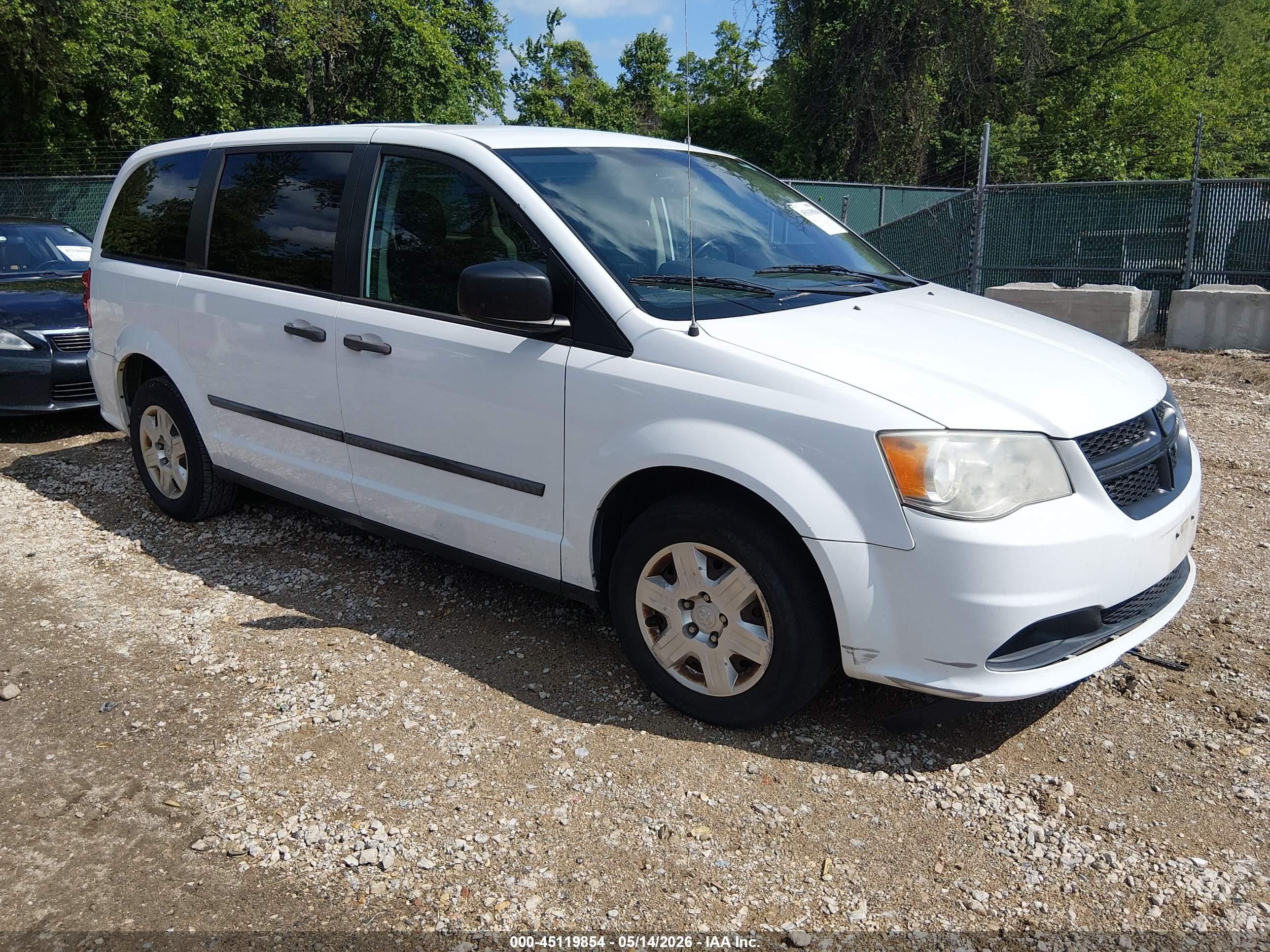 2014 Ram Cargo Van Tradesman, VIN 2C4JRGAG9ER148109 — Normal wear