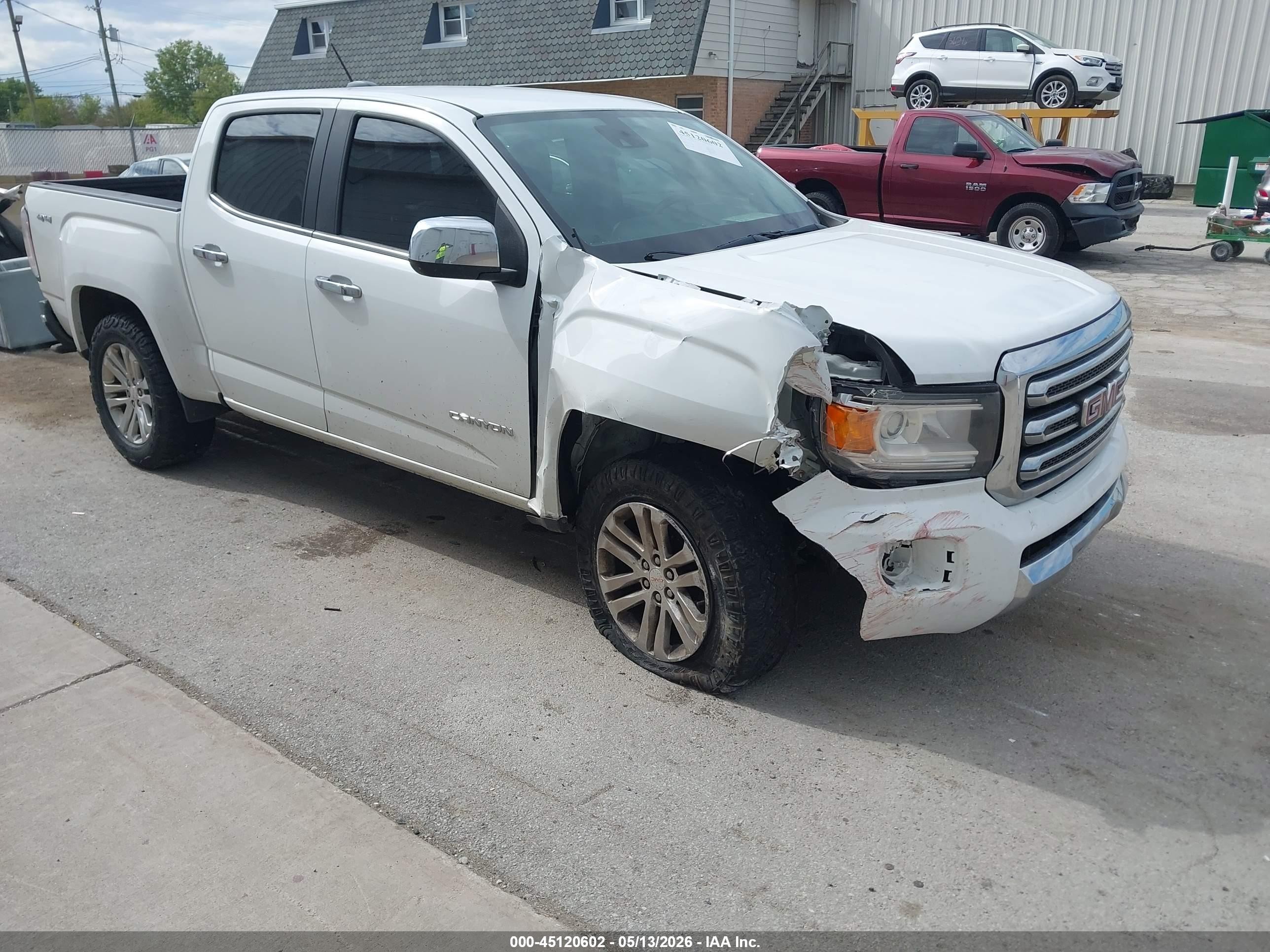 2018 GMC Canyon 4WD SLT, VIN 1GTG6DEN7J1243115 — Front end