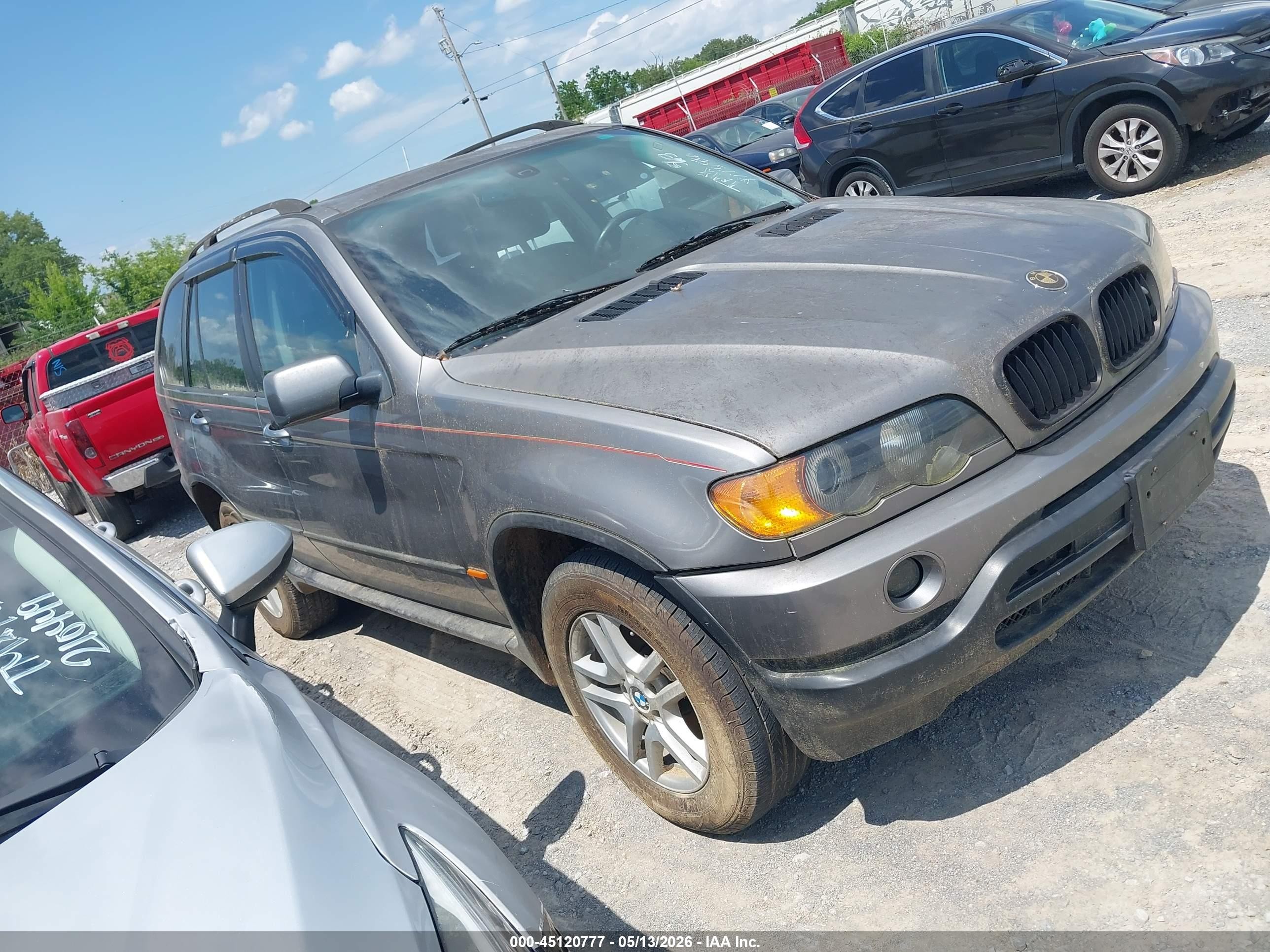 2005 BMW X5 3.0i, VIN 5UXFA13525LY22646 — Перед