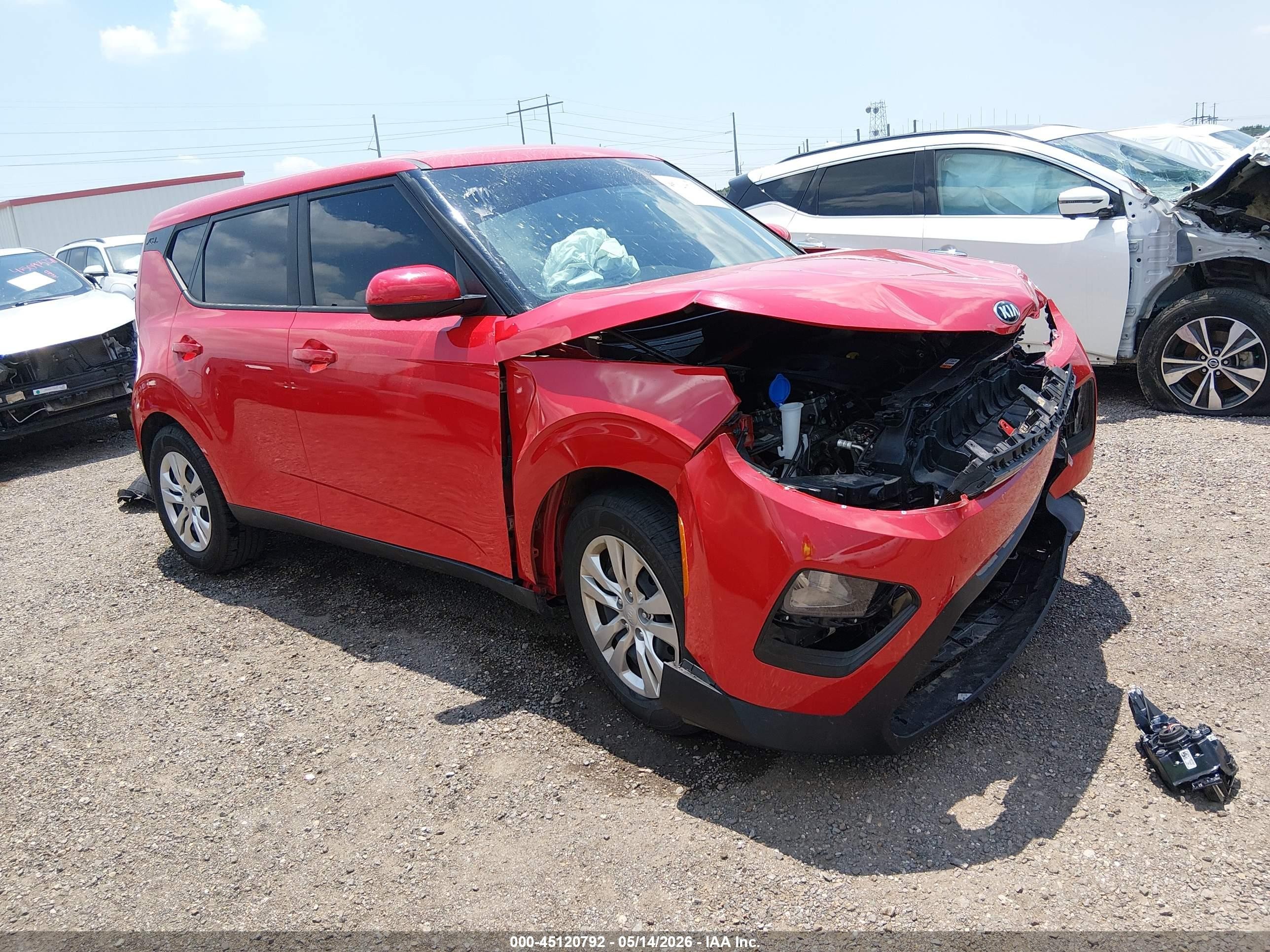 2020 Kia Soul LX, VIN KNDJ23AU8L7733796 — Front end