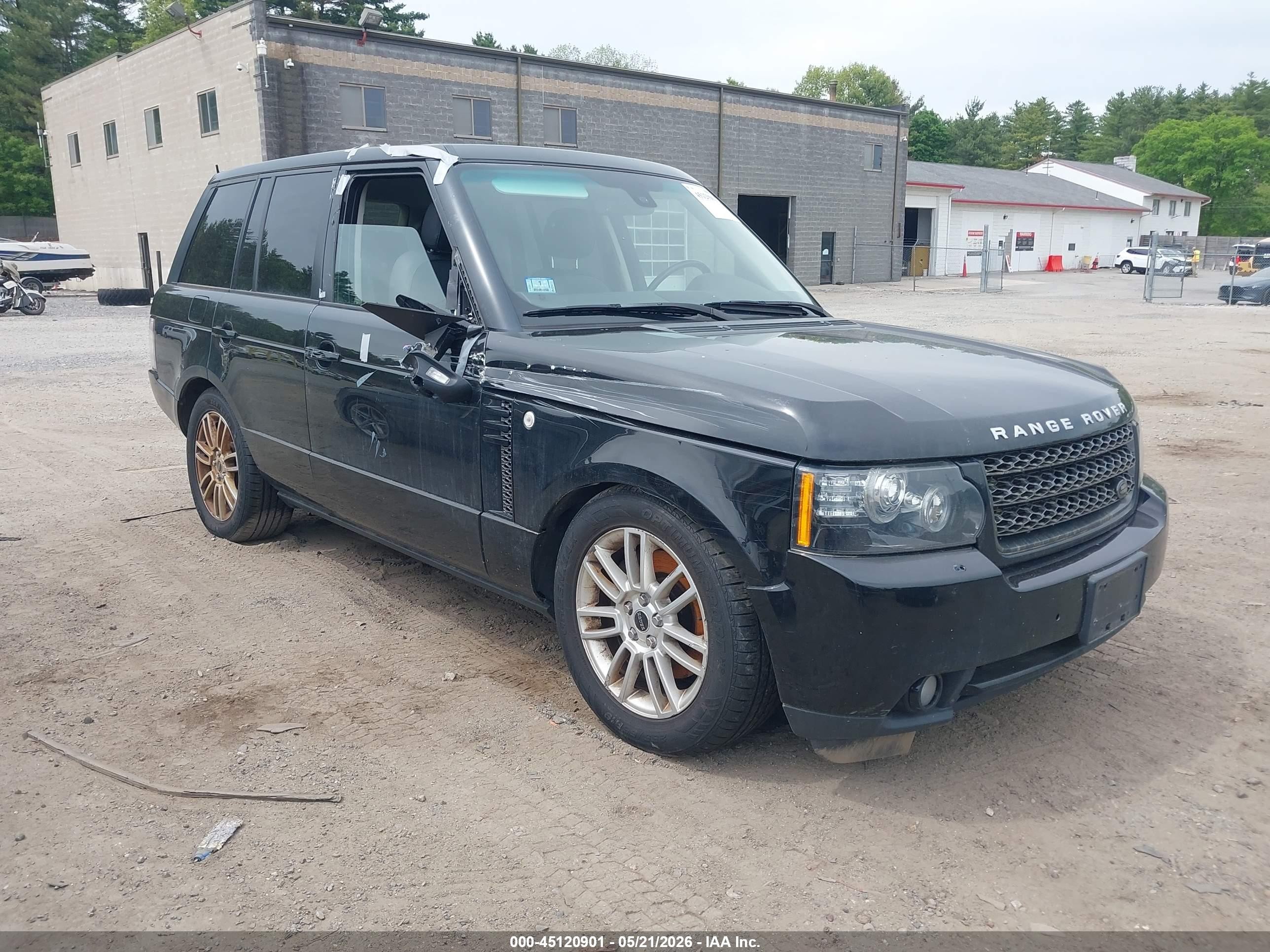 2012 Land Rover Range Rover HSE, VIN SALME1D46CA393242 — Side