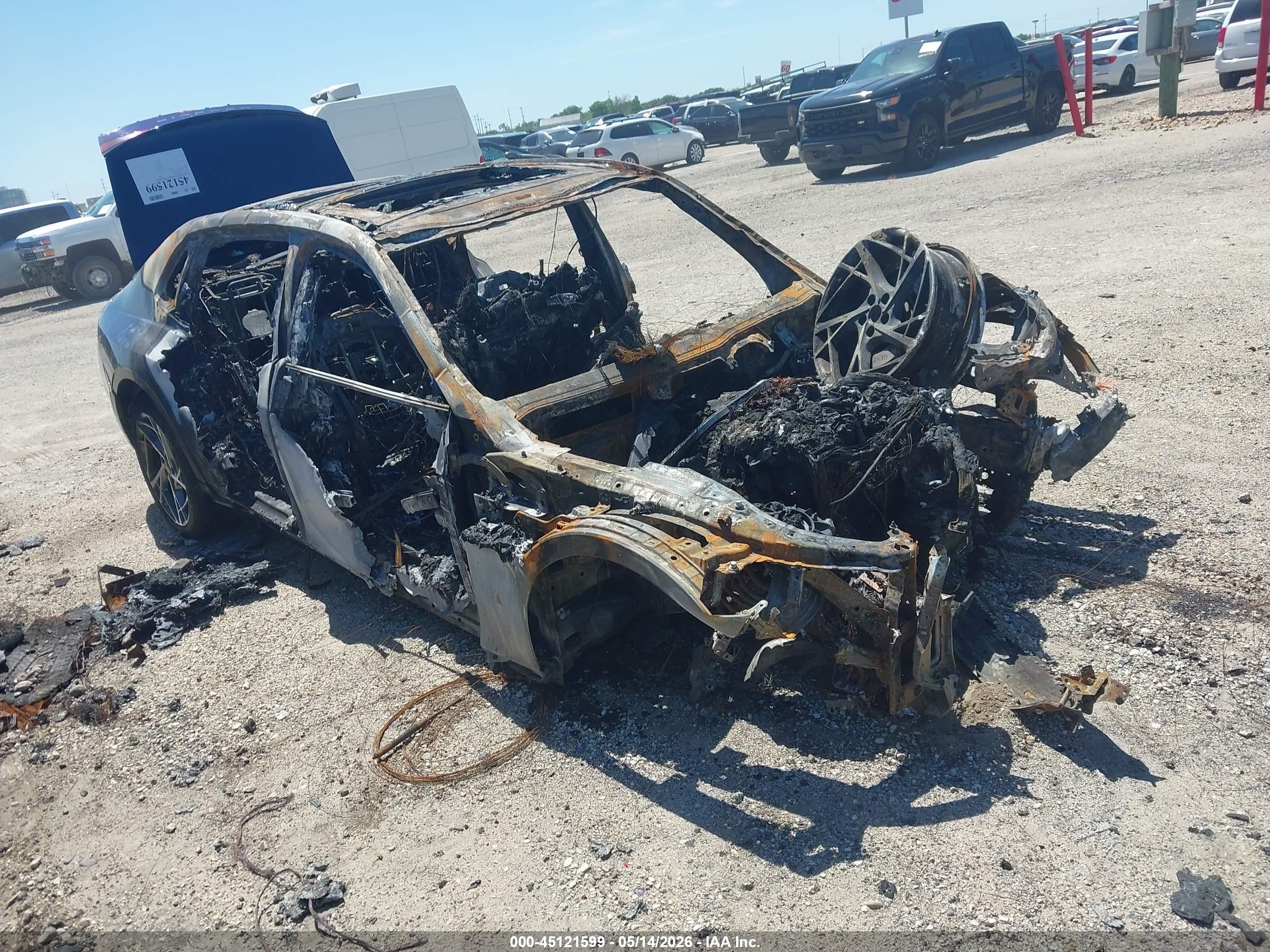 2023 Genesis G90, VIN KMTFB4SD7PU018284 — Front end