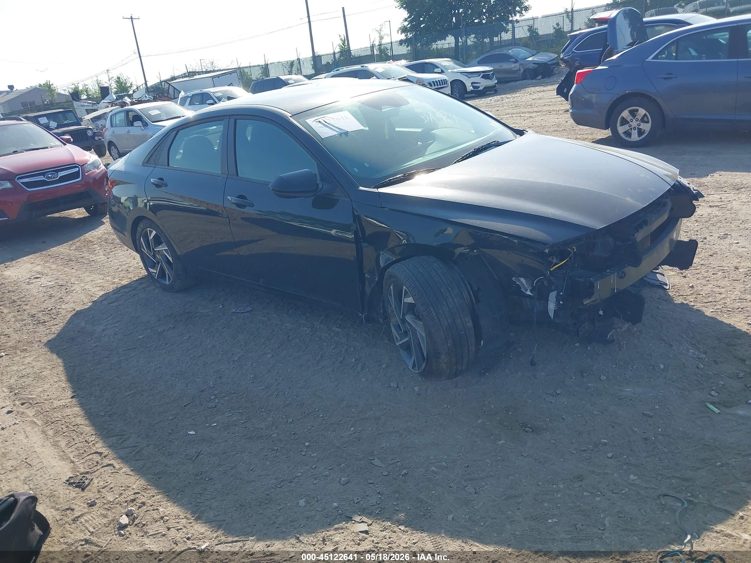 2025 Hyundai Elantra SEL Sport, VIN KMHLM4DG6SU907309 — Front end