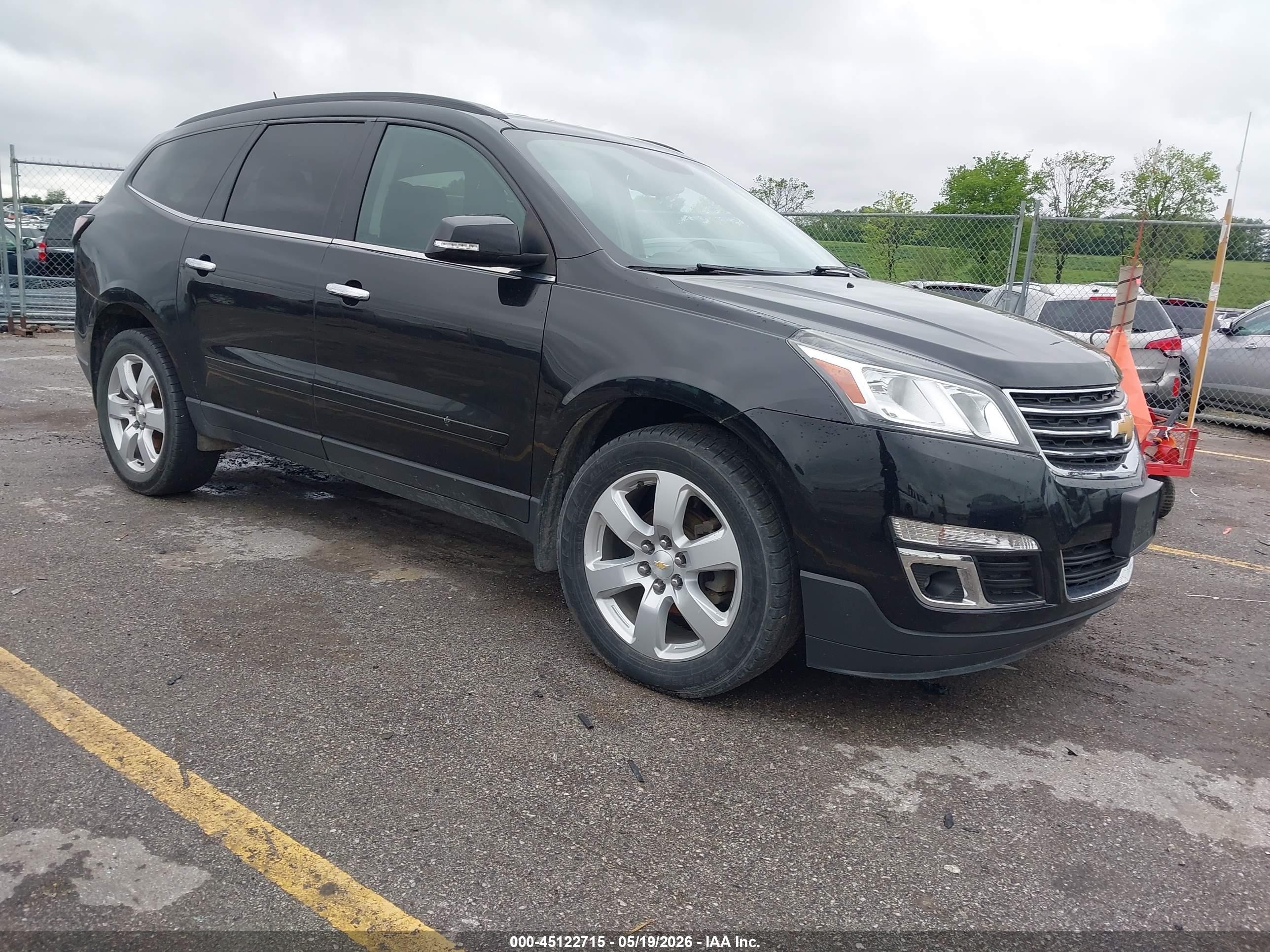 2017 Chevrolet Traverse LT, VIN 1GNKVGKD7HJ337507 — Normal wear