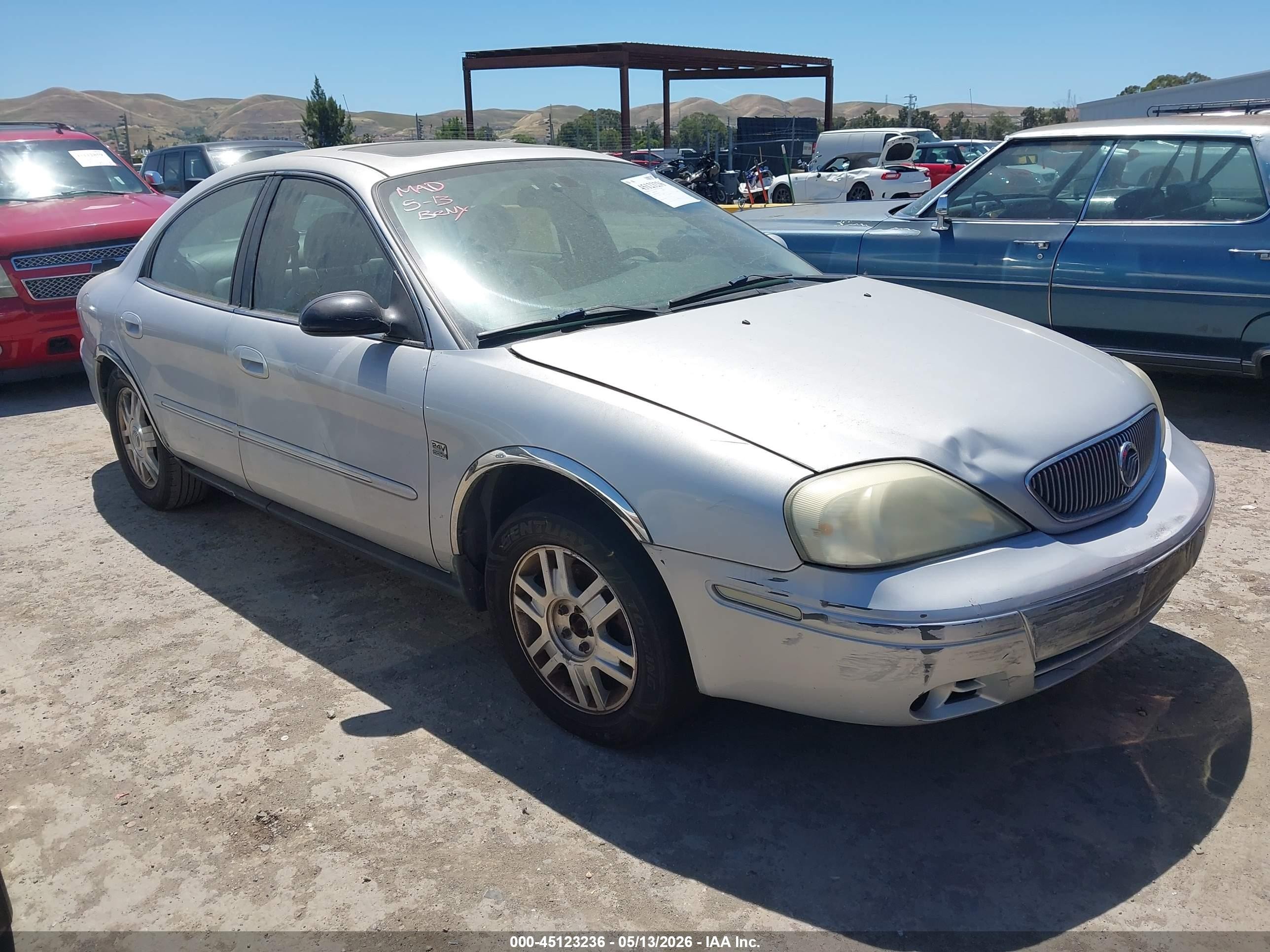 2004 Mercury Sable LS Premium, VIN 1MEFM55S94G603014 — Normal wear