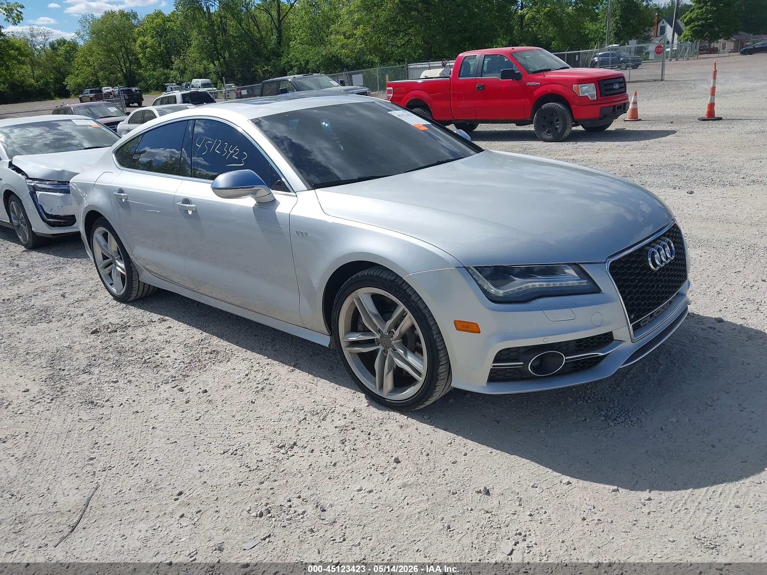 2013 Audi S7 Prestige, VIN WAUW2AFC2DN138642 — Не указано