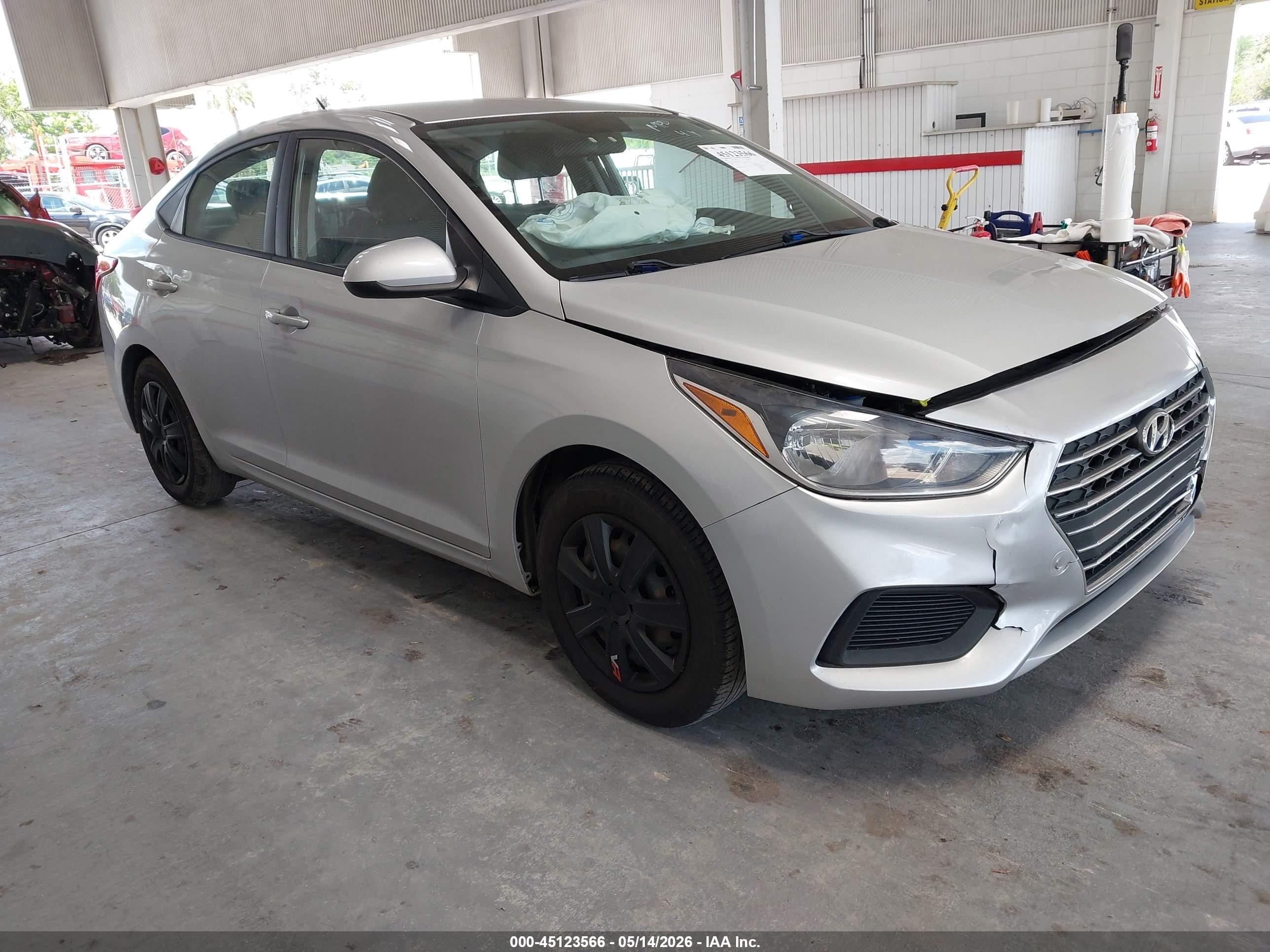 2020 Hyundai Accent SE, VIN 3KPC24A66LE104554 — All over