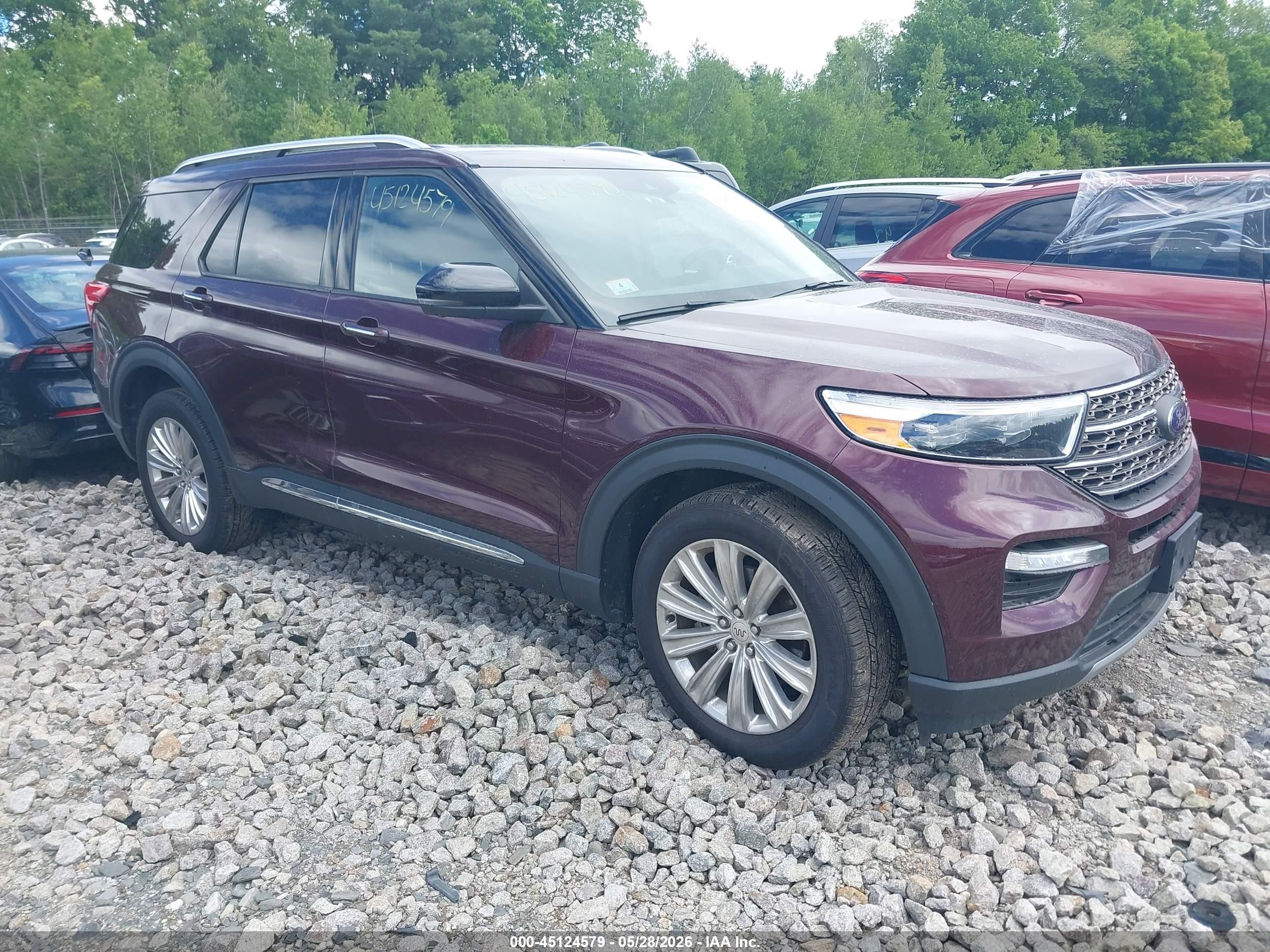 2022 Ford Explorer King Ranch, VIN 1FM5K8LC5NGA12188 — Front end