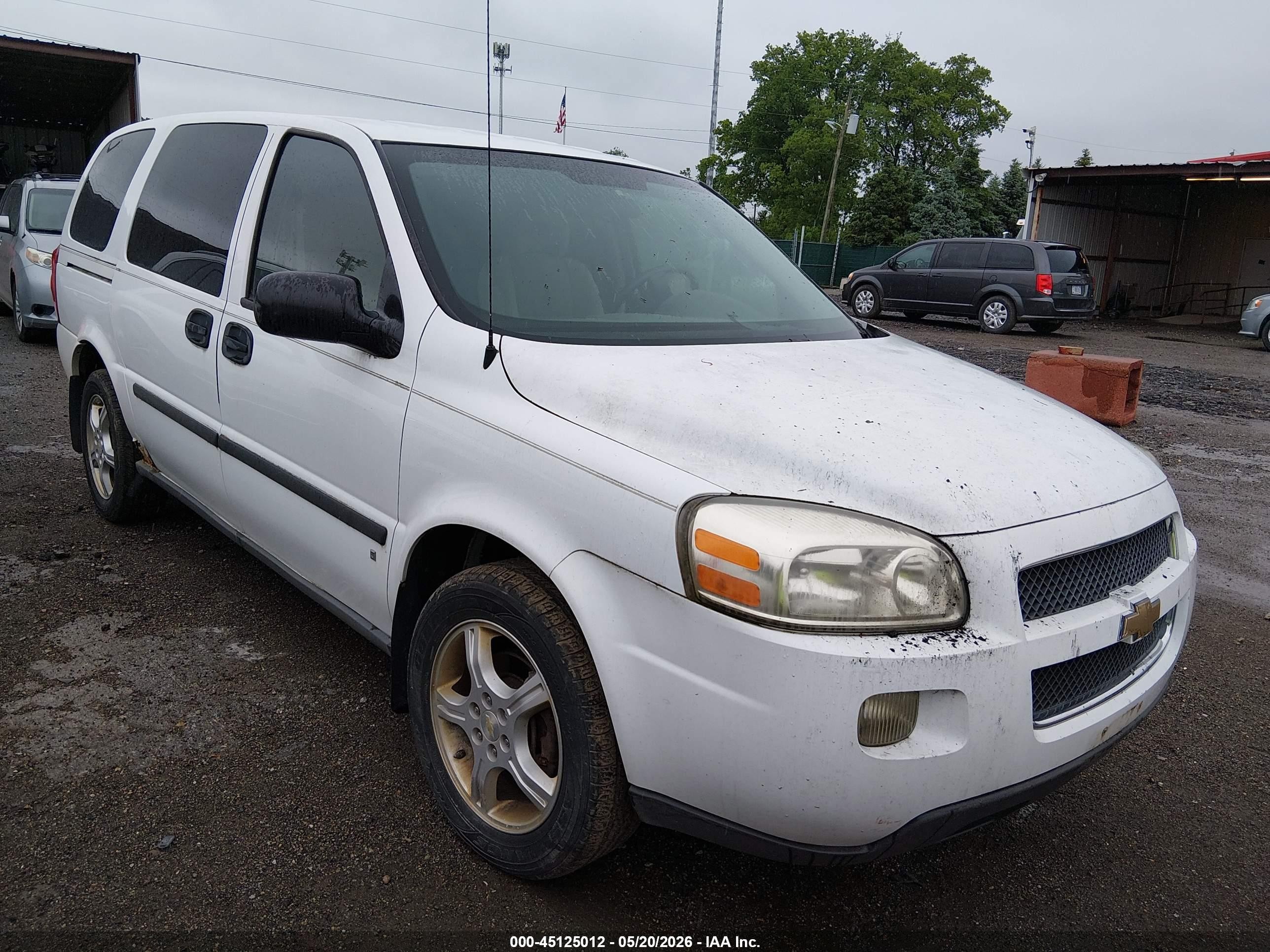 2008 Chevrolet Uplander LS, VIN 1GNDV23108D145134 — Normal wear