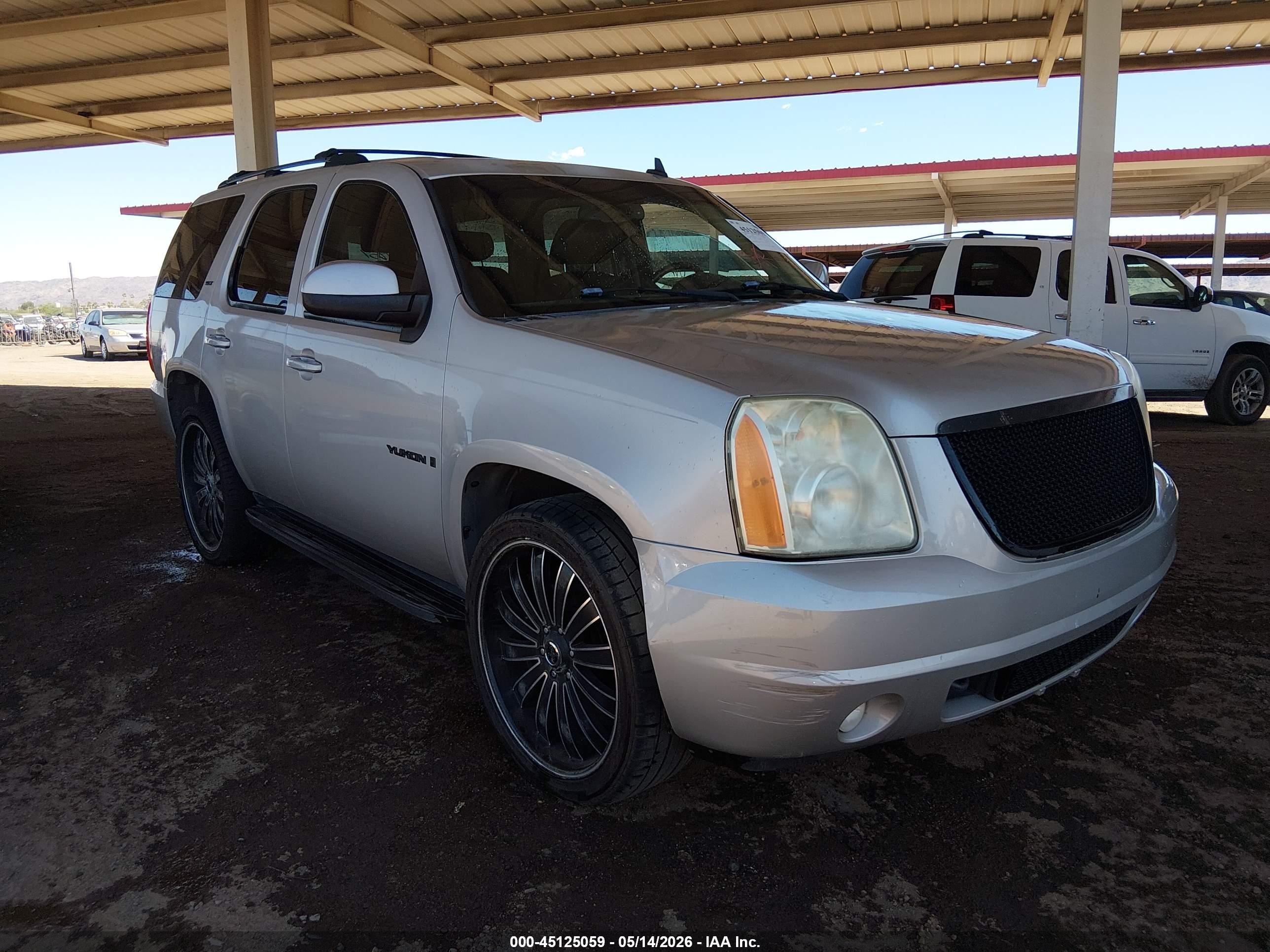 2007 GMC Yukon SLT, VIN 1GKFC13J17R137857 — Normal wear