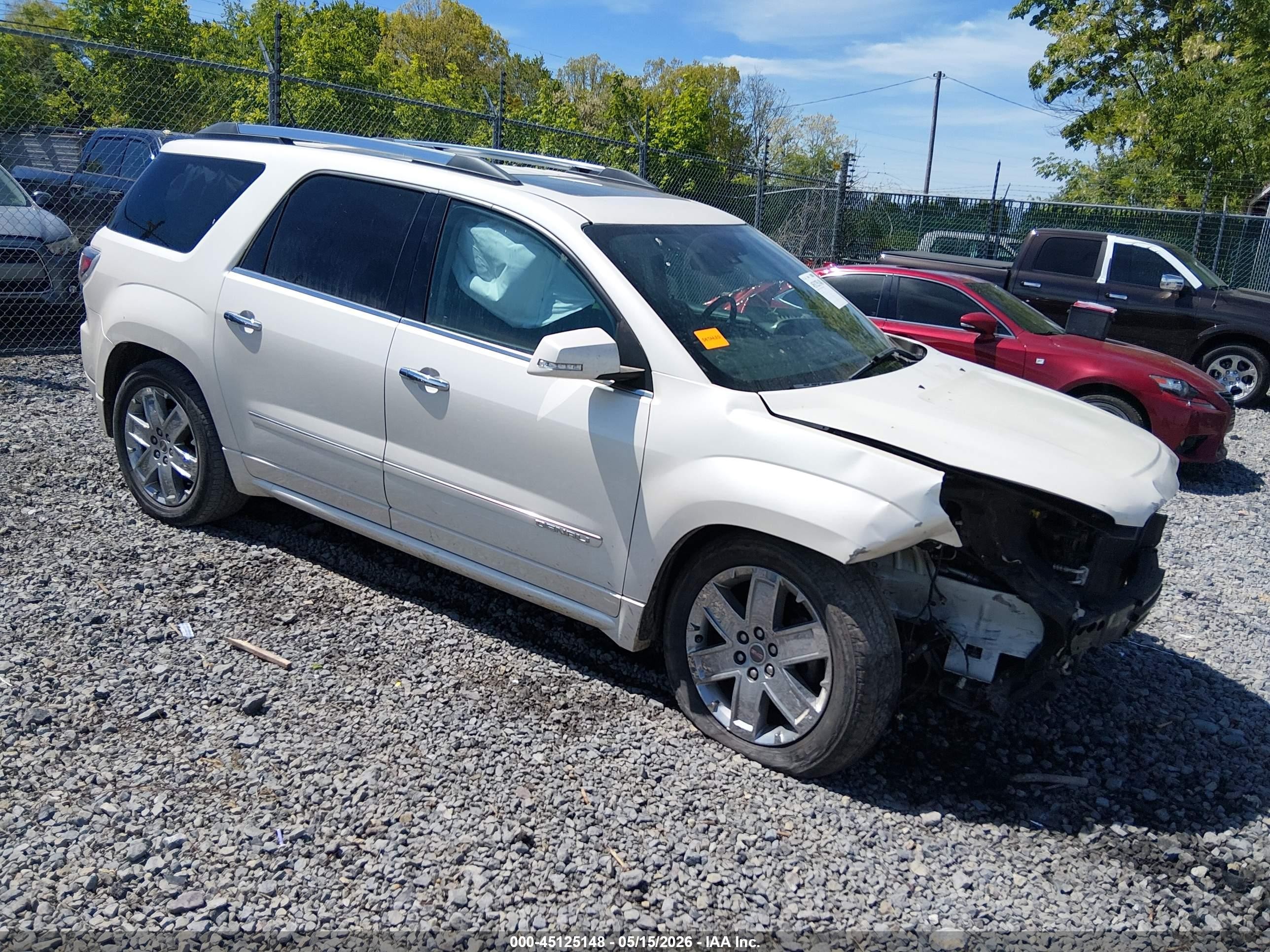 2014 GMC Acadia Denali, VIN 1GKKVTKD6EJ356048 — Front end