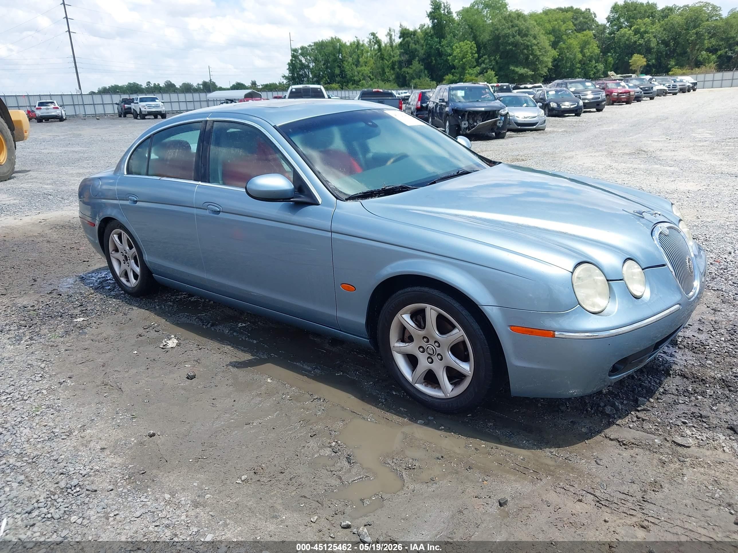 2005 Jaguar S-Type, VIN SAJWA01U75HN17363 — Normal wear