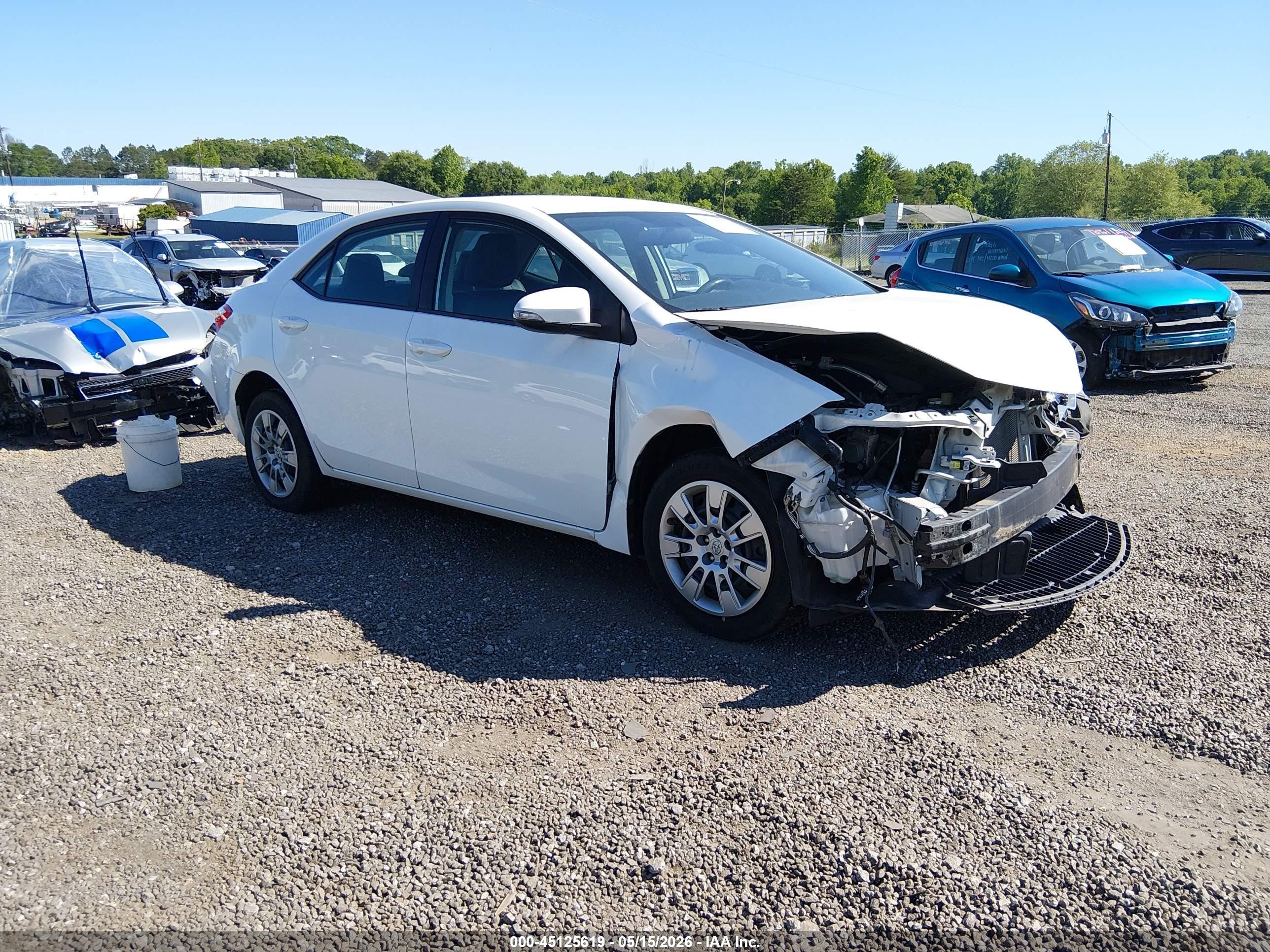 2014 Toyota Corolla L, VIN 2T1BURHE9EC157329 — Front end