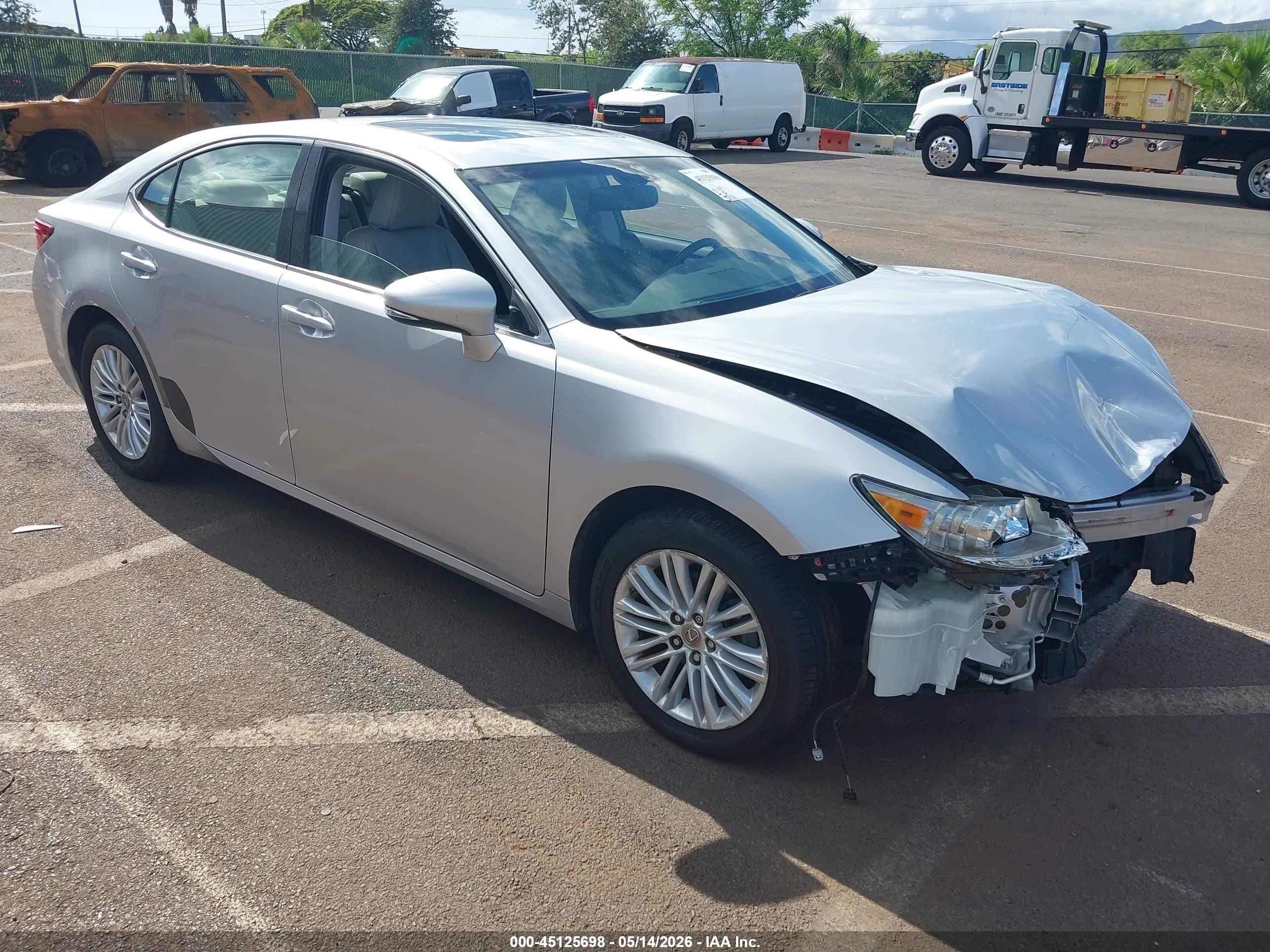 2014 Lexus ES 330, VIN JTHBK1GG1E2086456 — All over