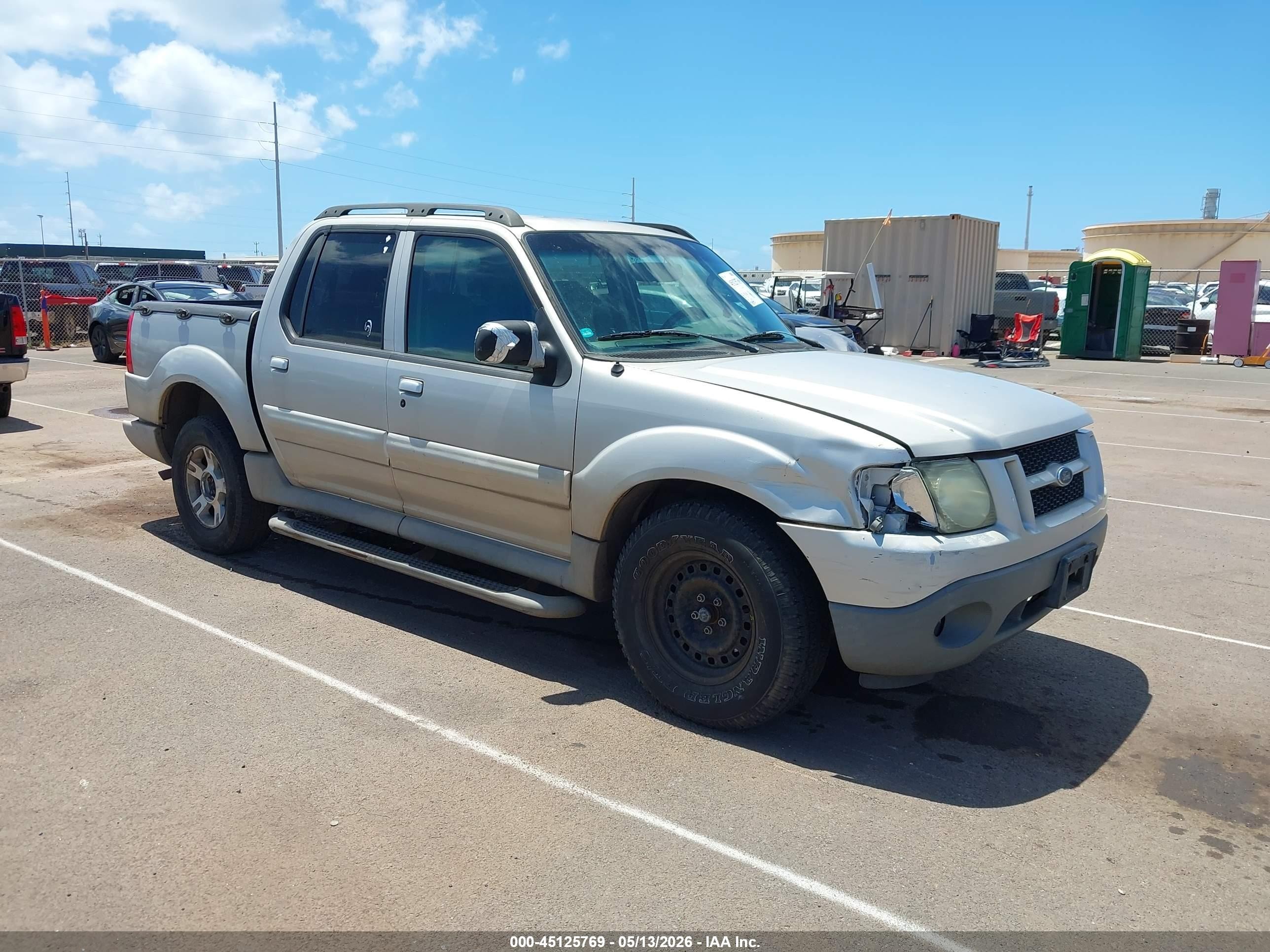 2003 Ford Explorer Sport Trac XLS, VIN 1FMZU67E53UB66166 — Normal wear
