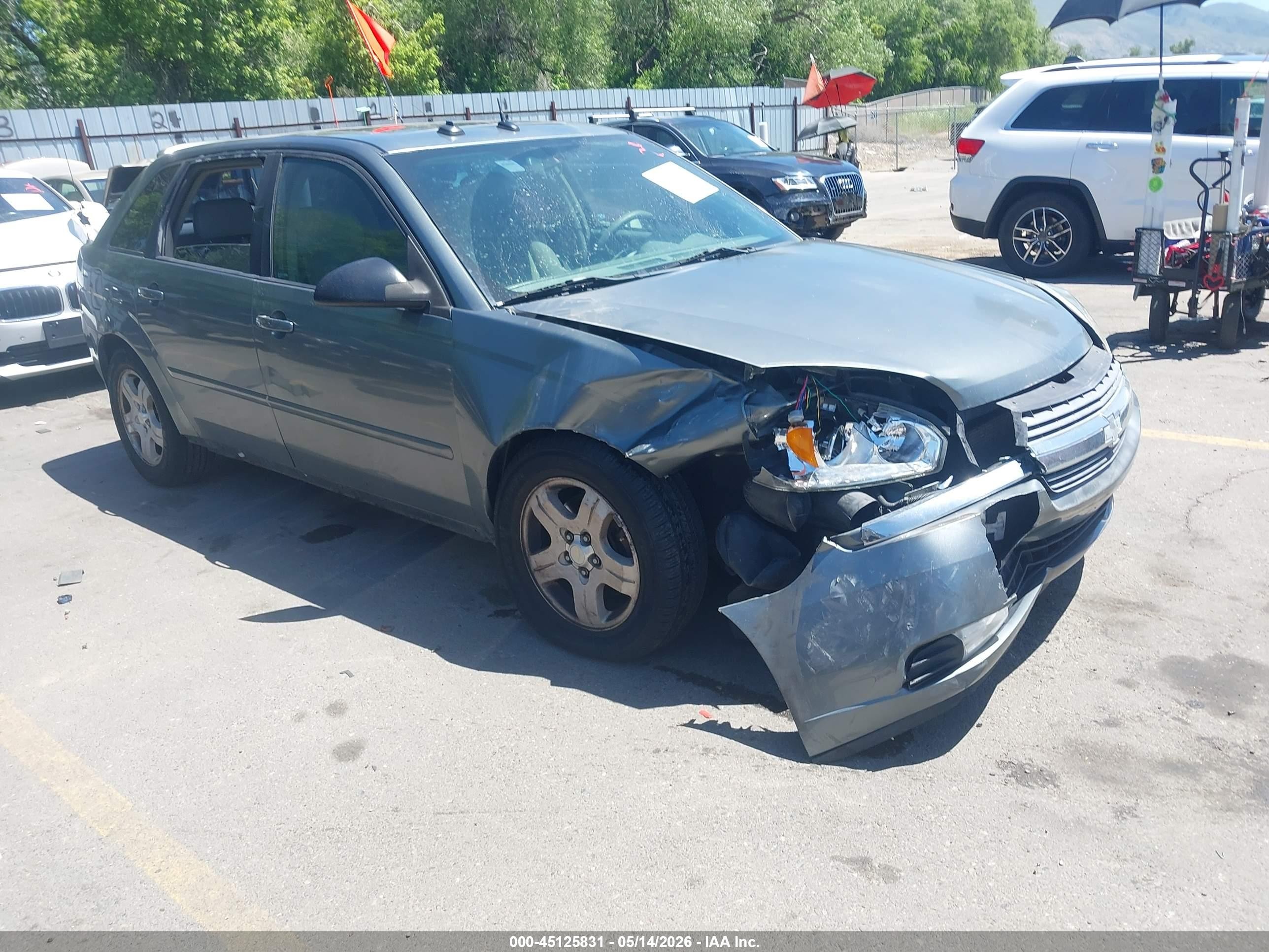 2005 Chevrolet Malibu Maxx LT, VIN 1G1ZU64865F143627 — Front end