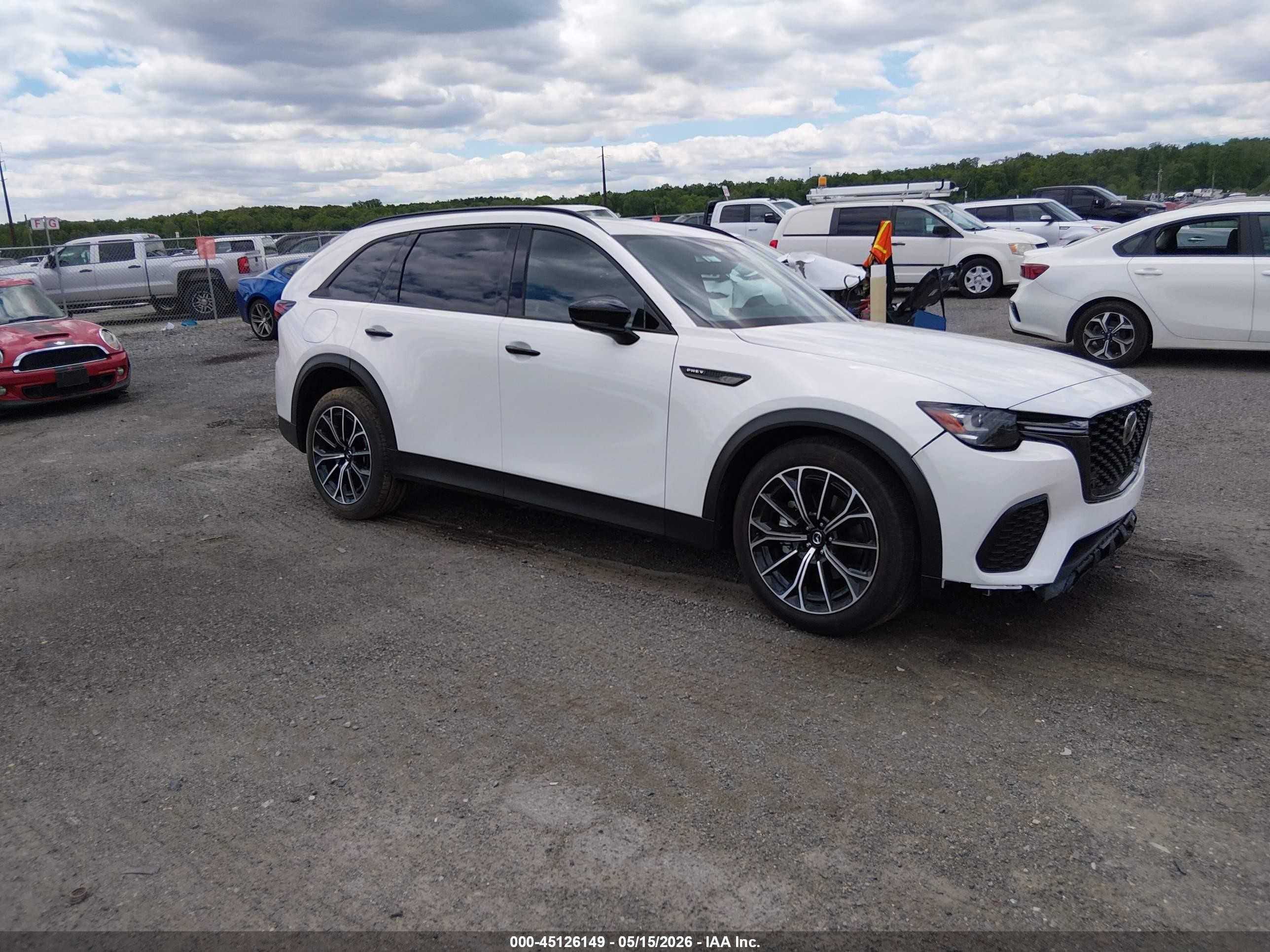 2025 Mazda CX-70 Premium Plus, VIN JM3KJEHA3S1133078 — Front end